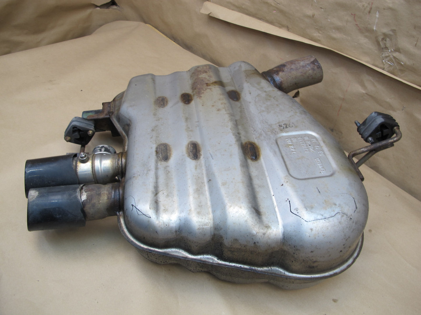 12-16 BMW F10 528i 528iX 2.0L N20 Rear Exhaust Muffler w Tips 7618605 OEM