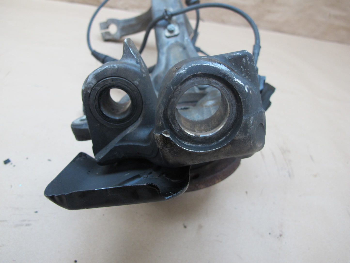 03-10 Bentley Continental AWD Front Left Spindle Knuckle Wheel Hub Bearing