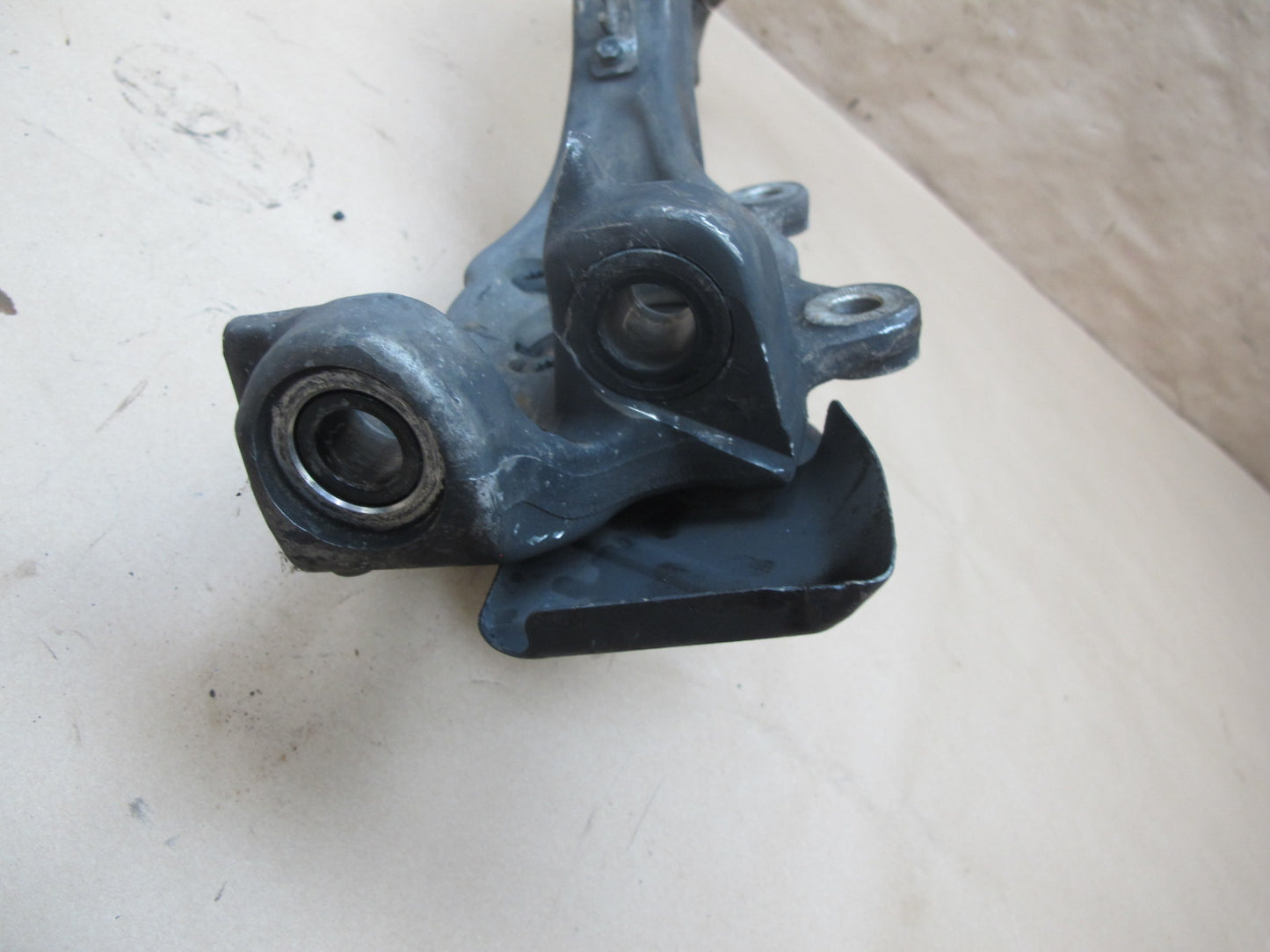 03-10 Bentley Continental AWD Front Right Spindle Knuckle Wheel Hub Bearing