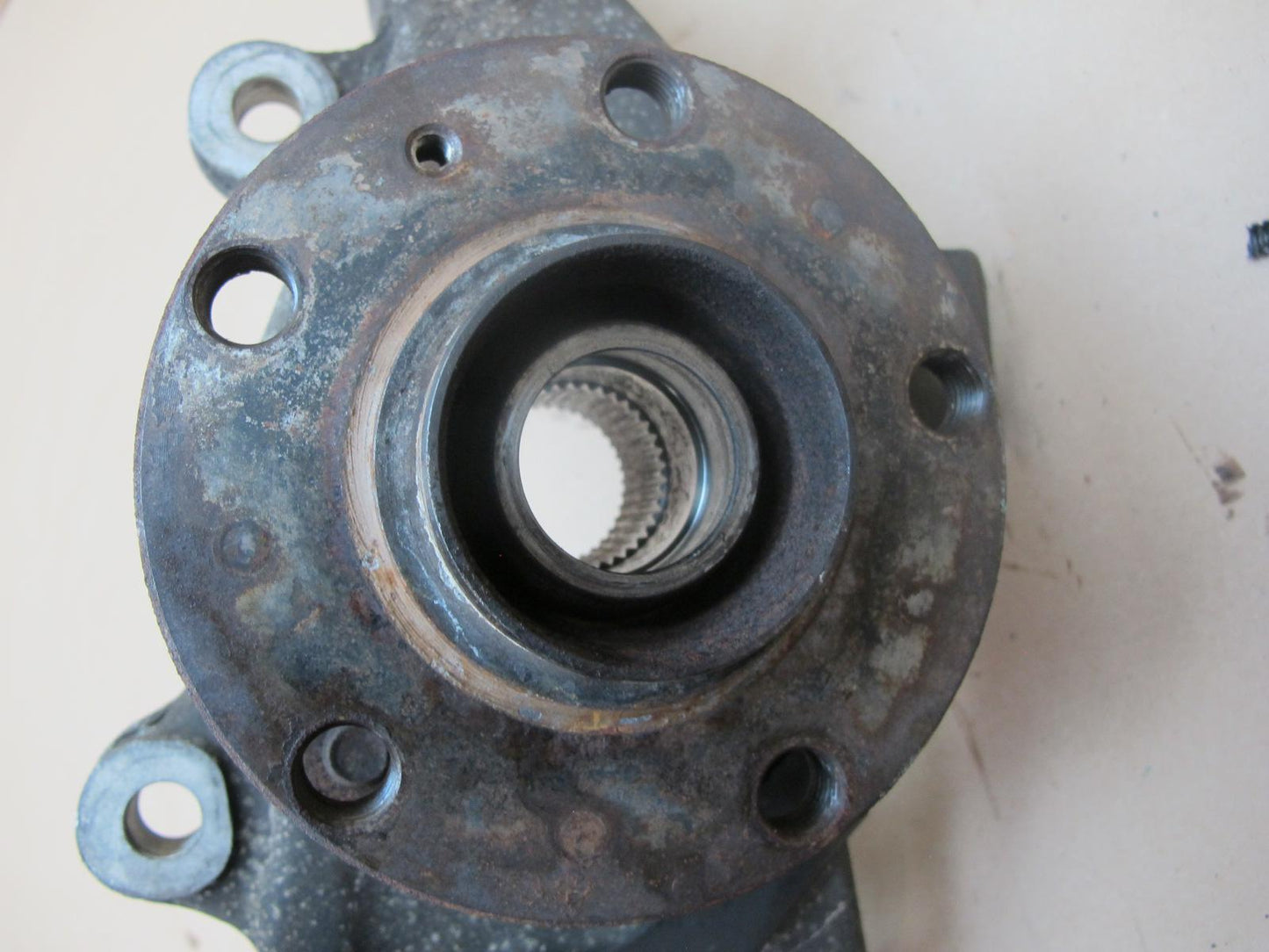 03-10 Bentley Continental AWD Front Right Spindle Knuckle Wheel Hub Bearing