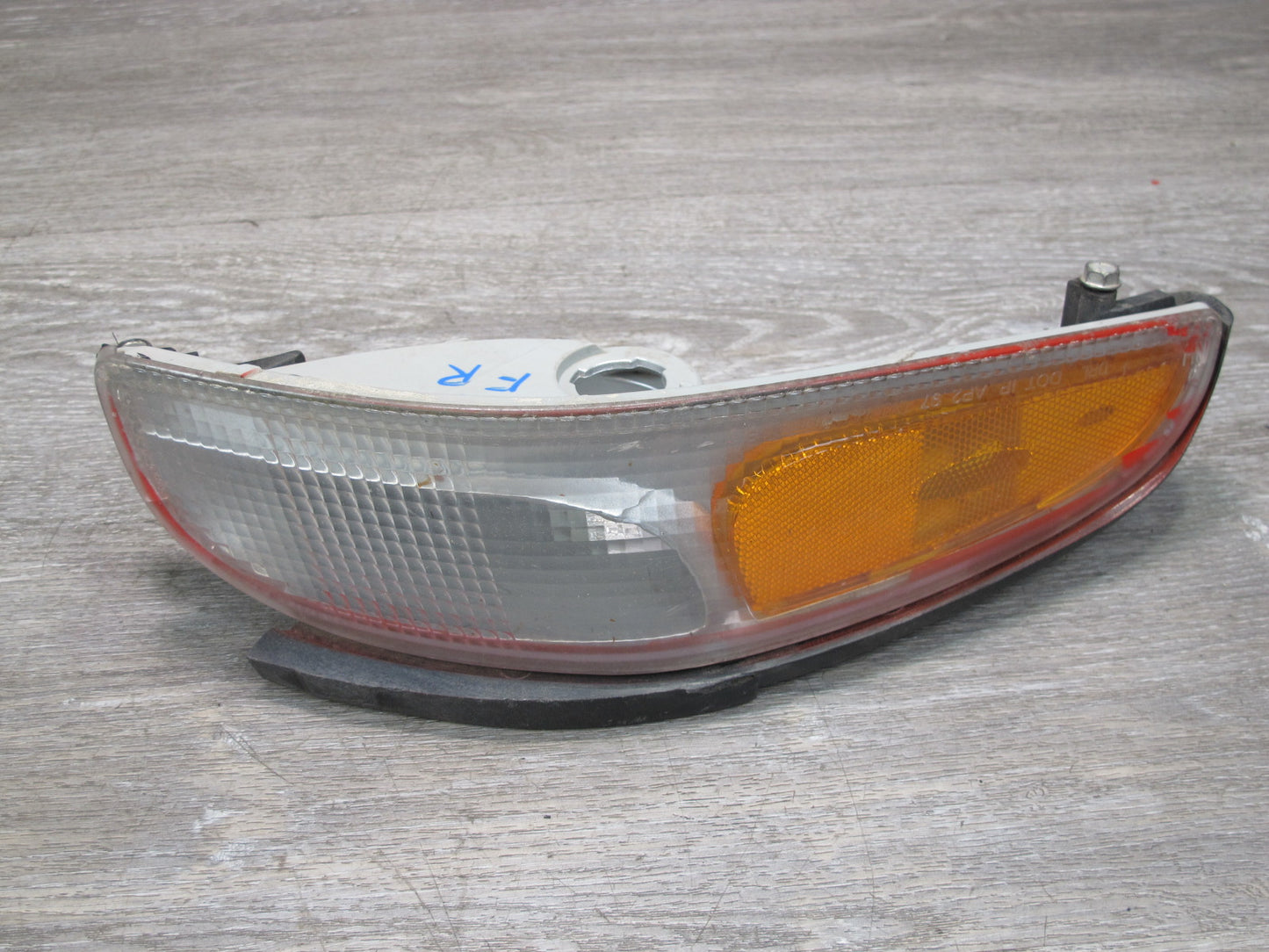 97-04 Chevrolet Corvette C5 Front Right Turn Signal Light Lamp OEM