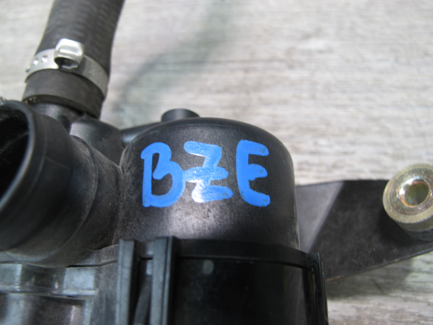 01-02 BMW E36/7 Z3 2.5L 3.0L M54 Leak Diagnosis Pump 6756440 OEM