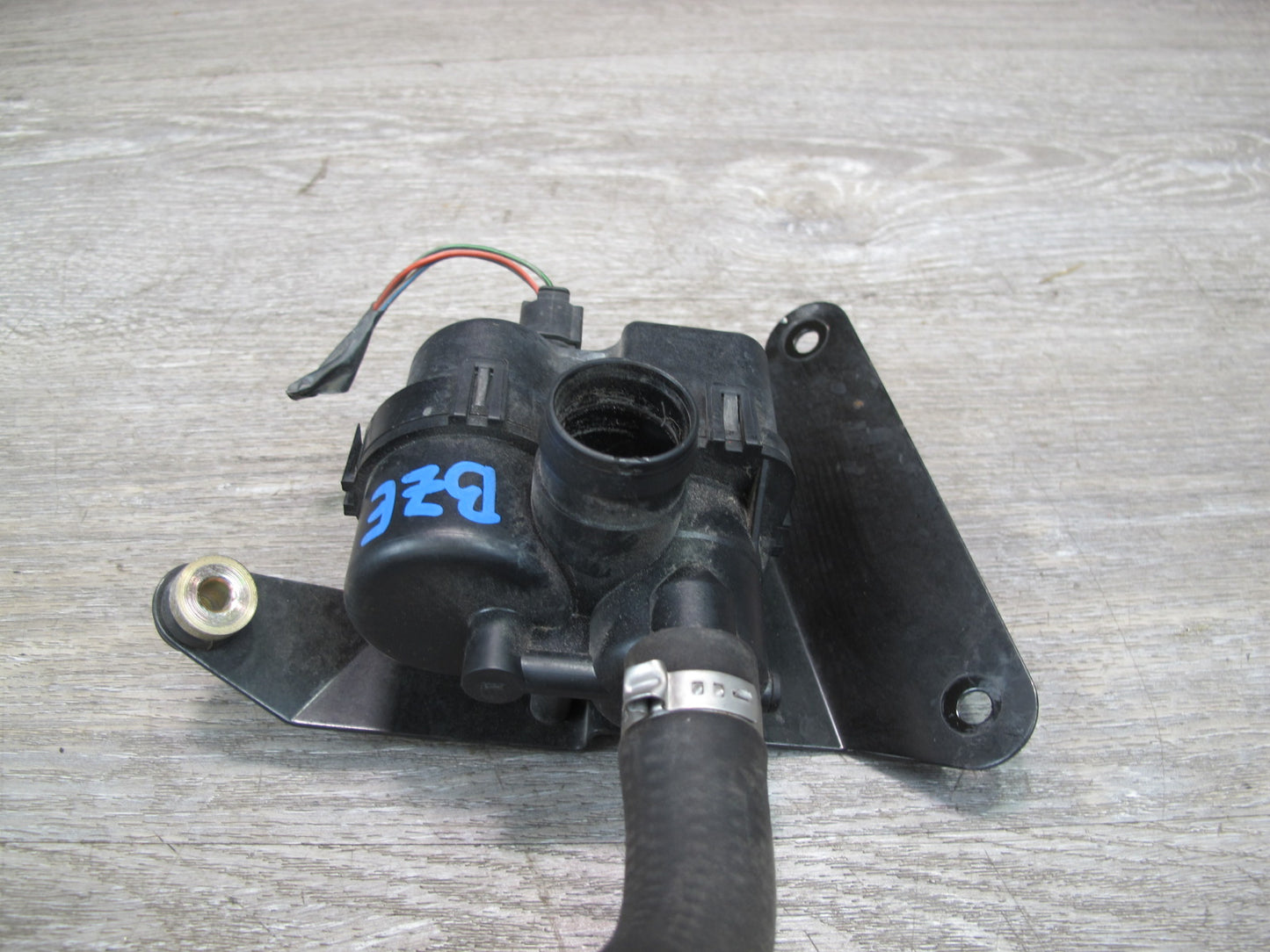 01-02 BMW E36/7 Z3 2.5L 3.0L M54 Leak Diagnosis Pump 6756440 OEM