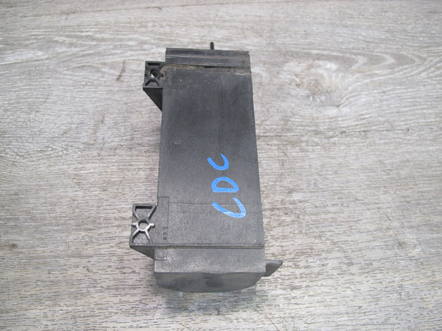 97-04 Chevrolet Corvette C5 Hvac Vacuum Tank OEM