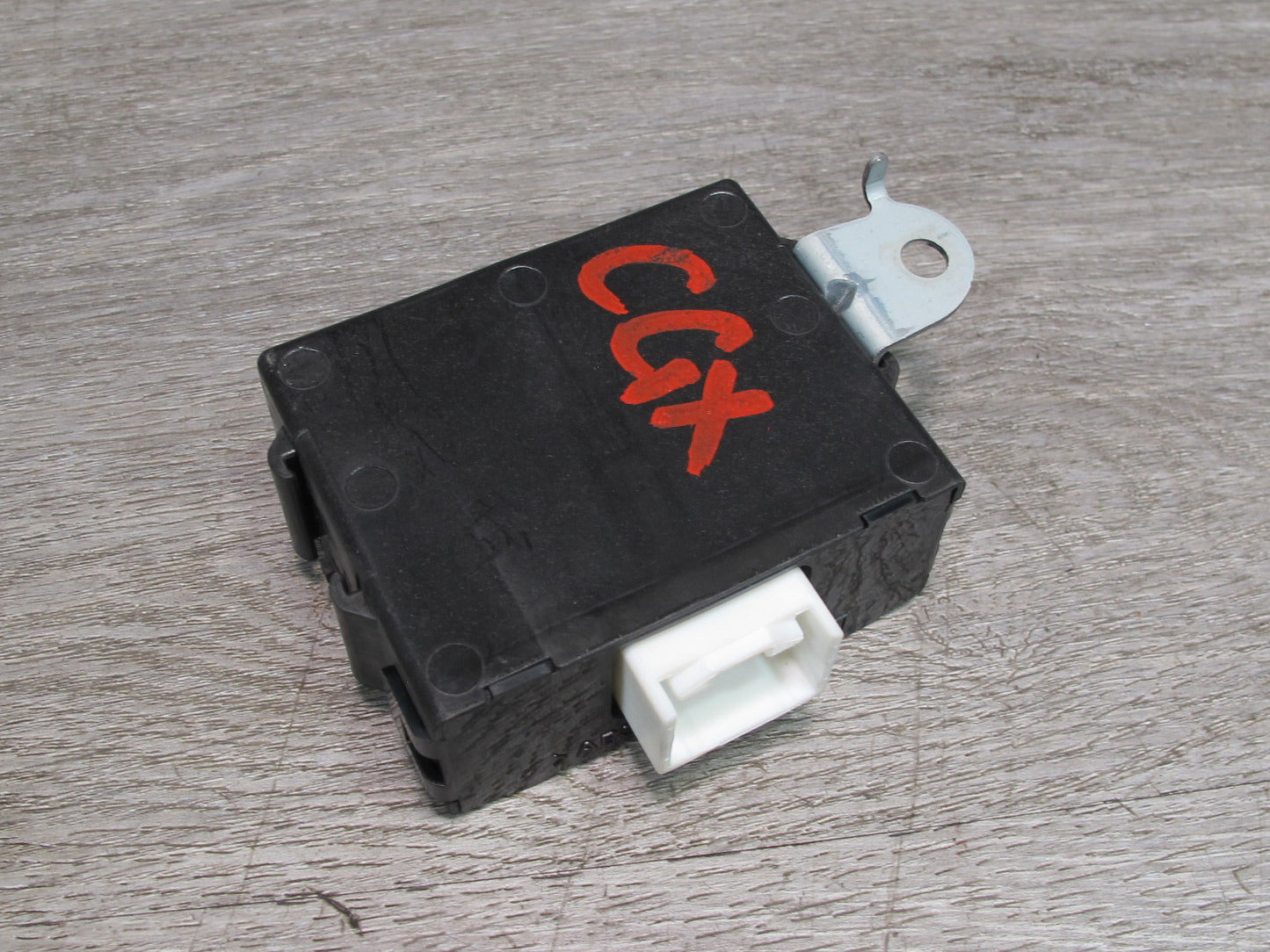 2003-2004 Lexus UZJ120L GX470 Engine ECU Immobilizer Ignition Lock KEY Set