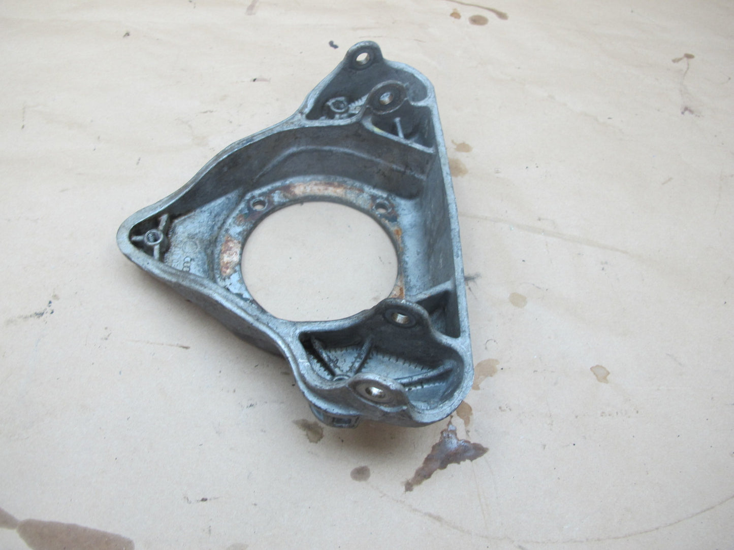 03-10 Bentley Continental GTC GT Flying Spur Front Strut Shock Mount Support