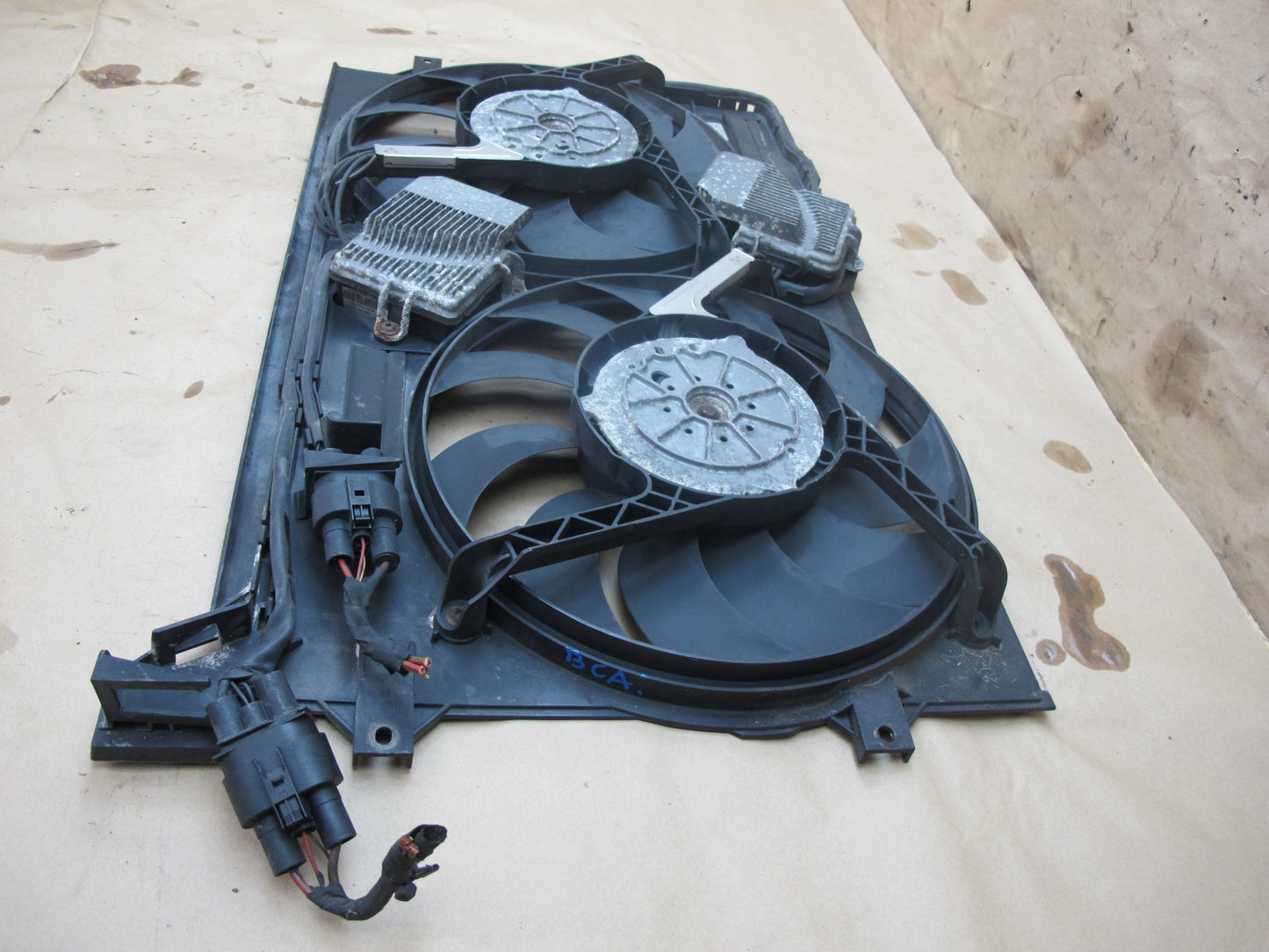 03-10 Bentley Continental GTC GT Flying Spur 6.0 Engine Cooling Fan Motor Shroud
