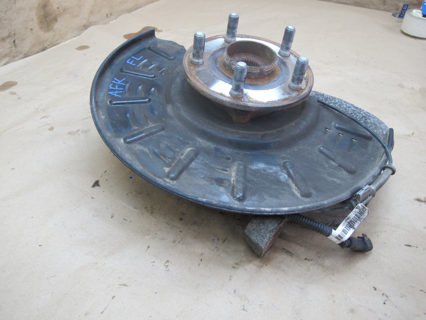 11-12 Fisker Karma Front Left Spindle Knuckle Wheel Hub Bearing 61K Miles OEM