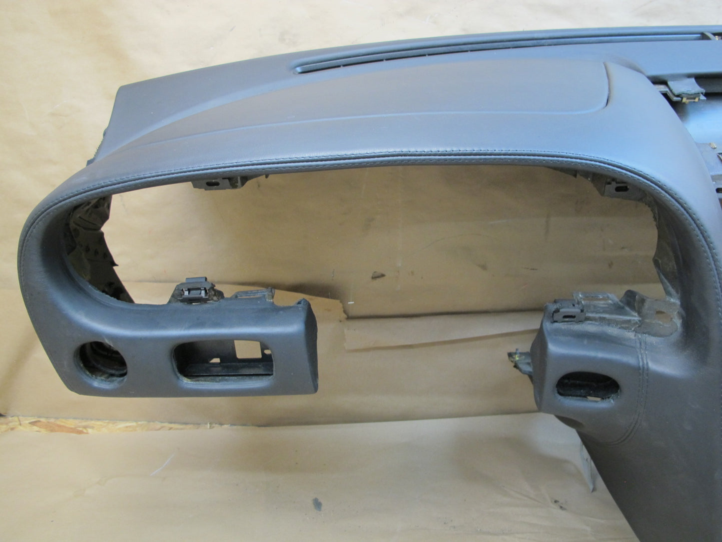 06-12 Bentley Continental Flying Spur Dashboard Dash Instrument Panel Cover