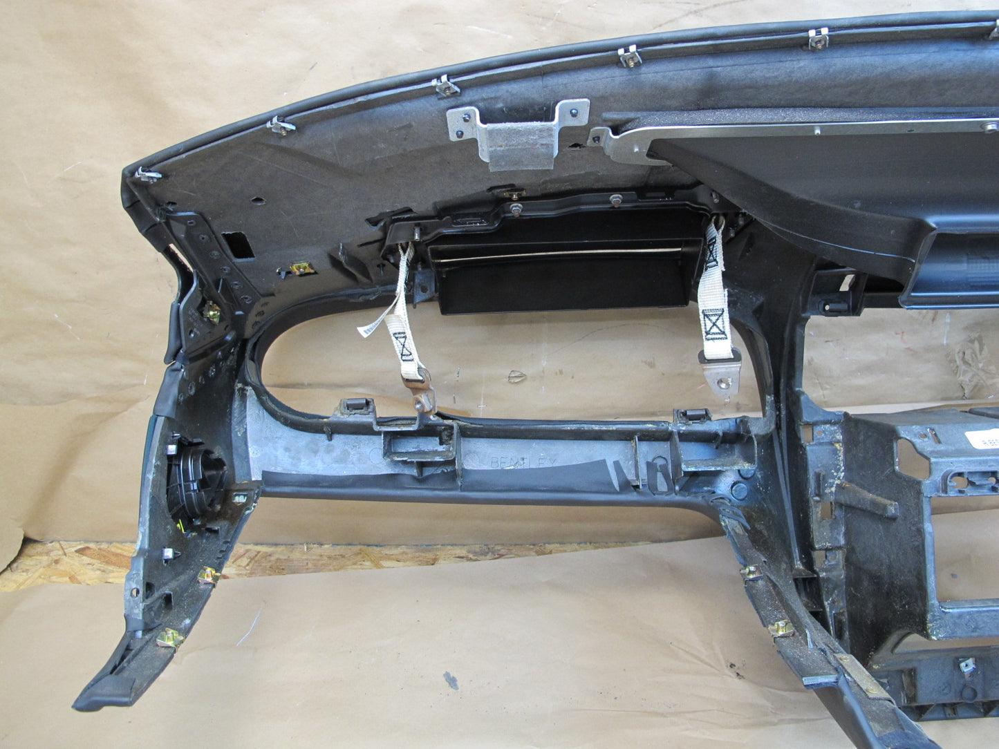 06-12 Bentley Continental Flying Spur Dashboard Dash Instrument Panel Cover