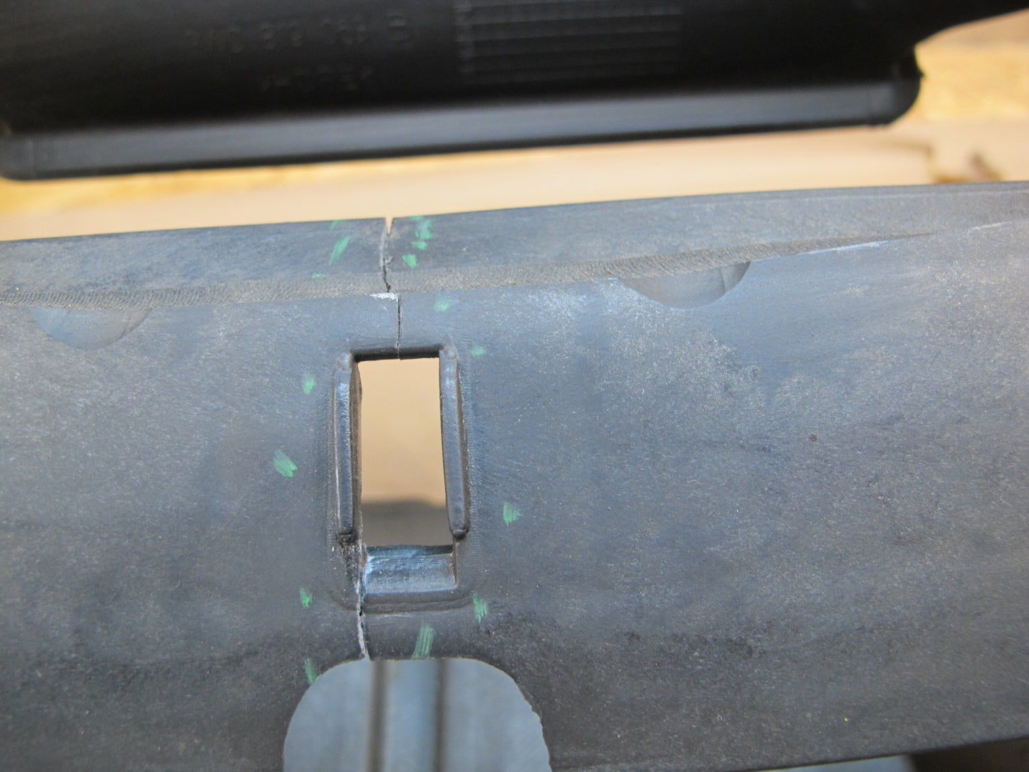 06-12 Bentley Continental Flying Spur Dashboard Dash Instrument Panel Cover