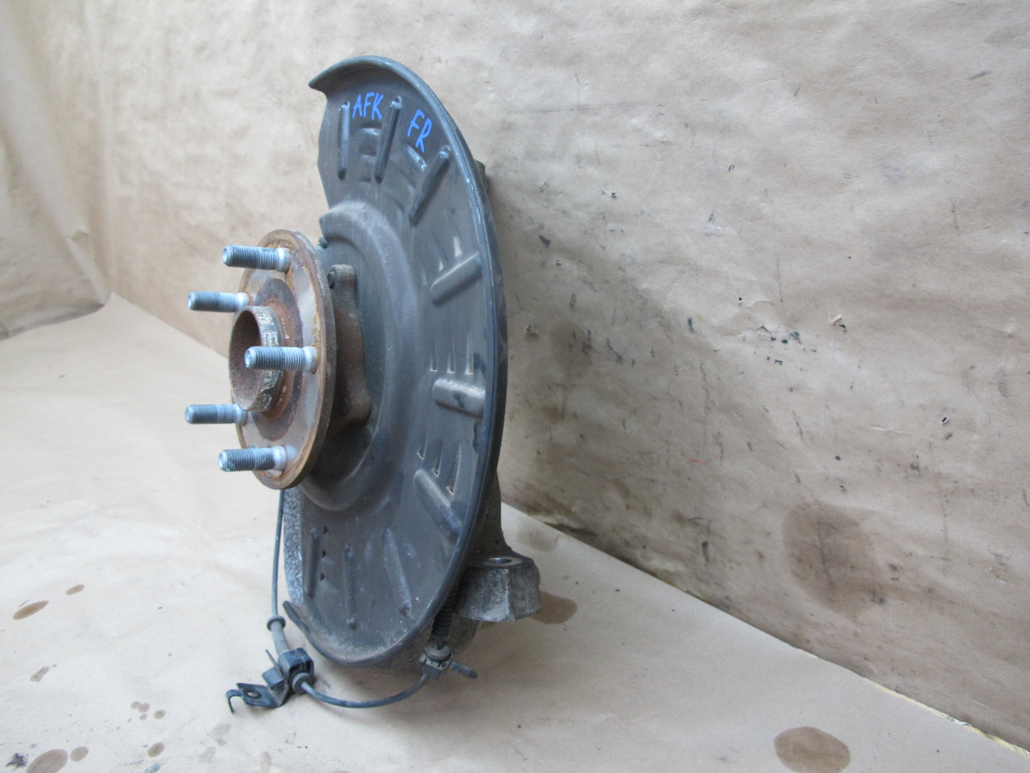 11-12 Fisker Karma Front Right Spindle Knuckle Wheel Hub Bearing 61K Miles OEM