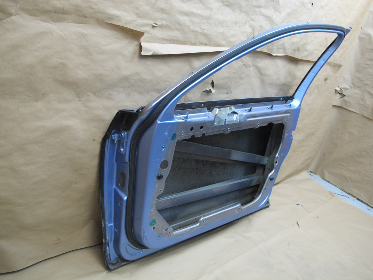 06-12 Bentley Continental Flying Spur Front Right Door Shell Panel