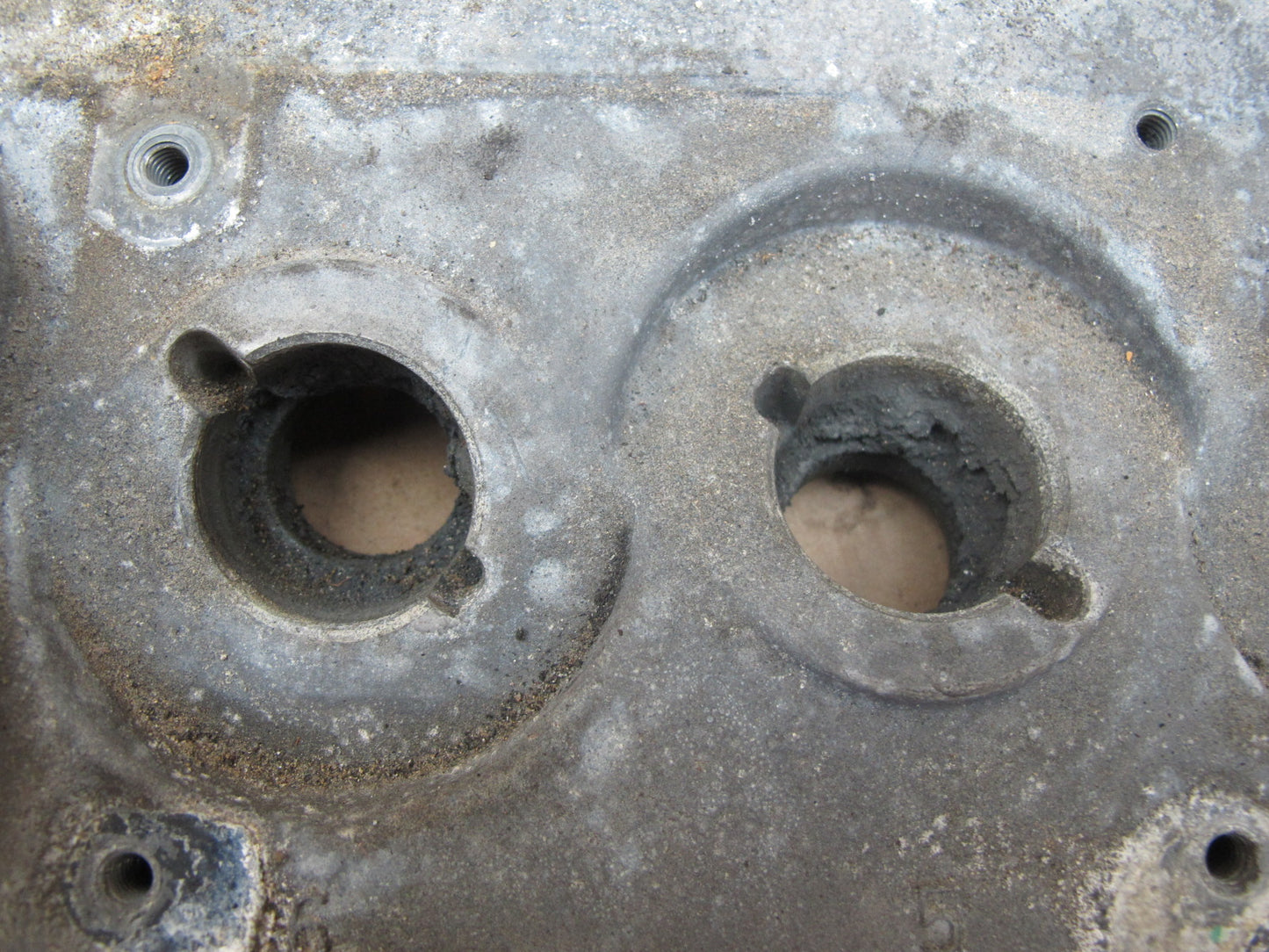 03-10 Bentley Continental GTC GT Flying Spur 6.0L Engine Motor Right Valve Cover