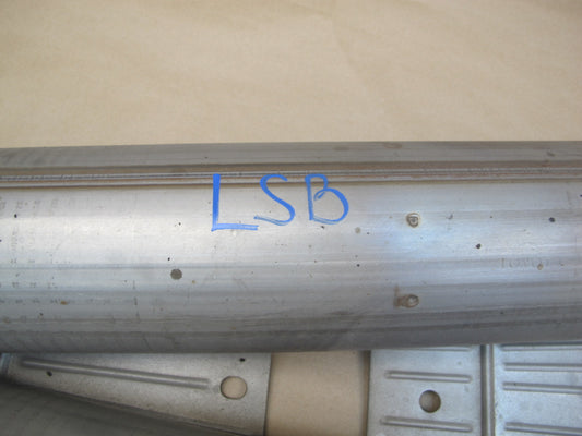 01-06 Lexus UCF30L LS430 Center Exhaust Pipe OEM