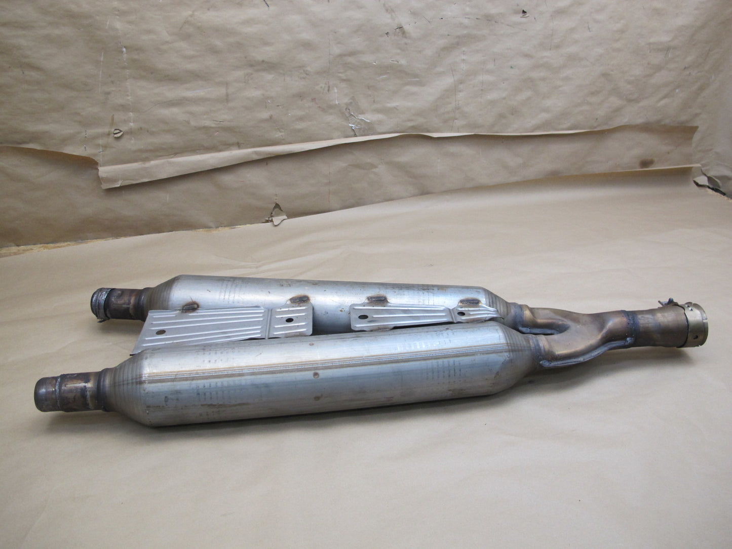 01-06 Lexus UCF30L LS430 Center Exhaust Pipe OEM