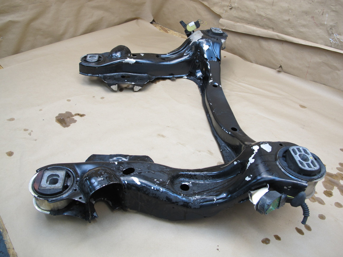 06-12 Bentley Continental Flying Spur Front Engine Subframe Crossmember Carrier