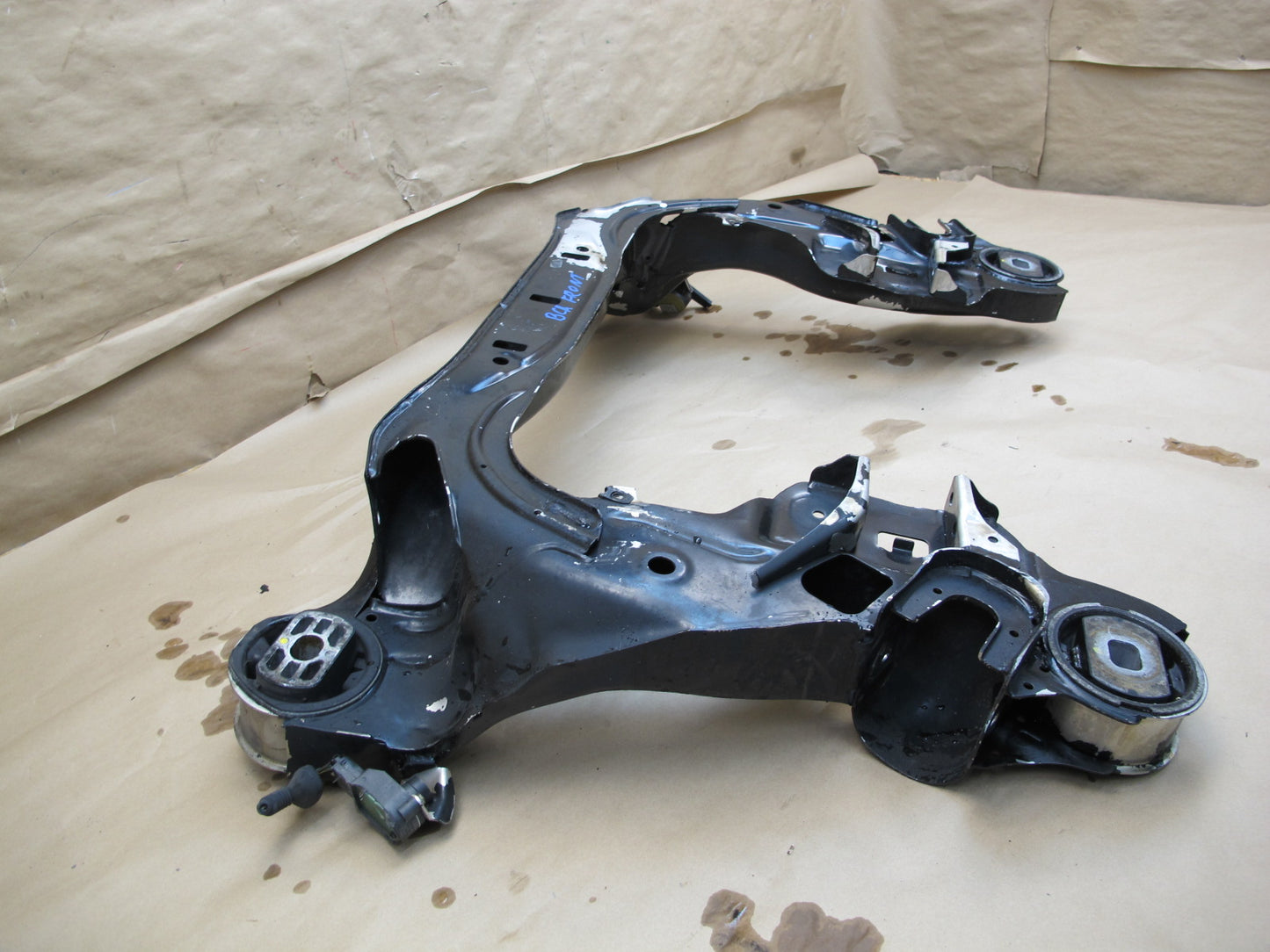 06-12 Bentley Continental Flying Spur Front Engine Subframe Crossmember Carrier