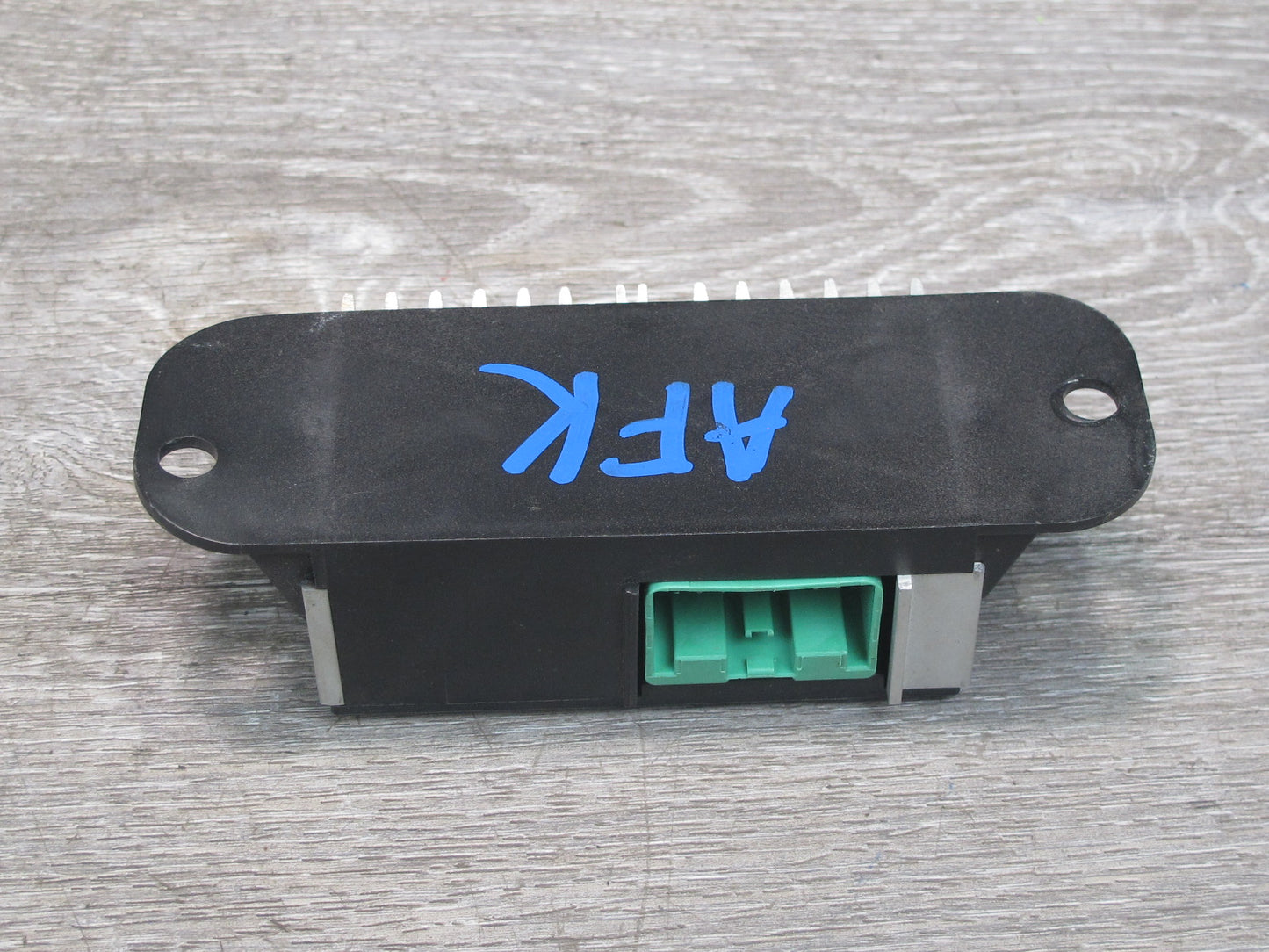 11-12 Fisker Karma Visteon Control Module Unit C131181201000 OEM