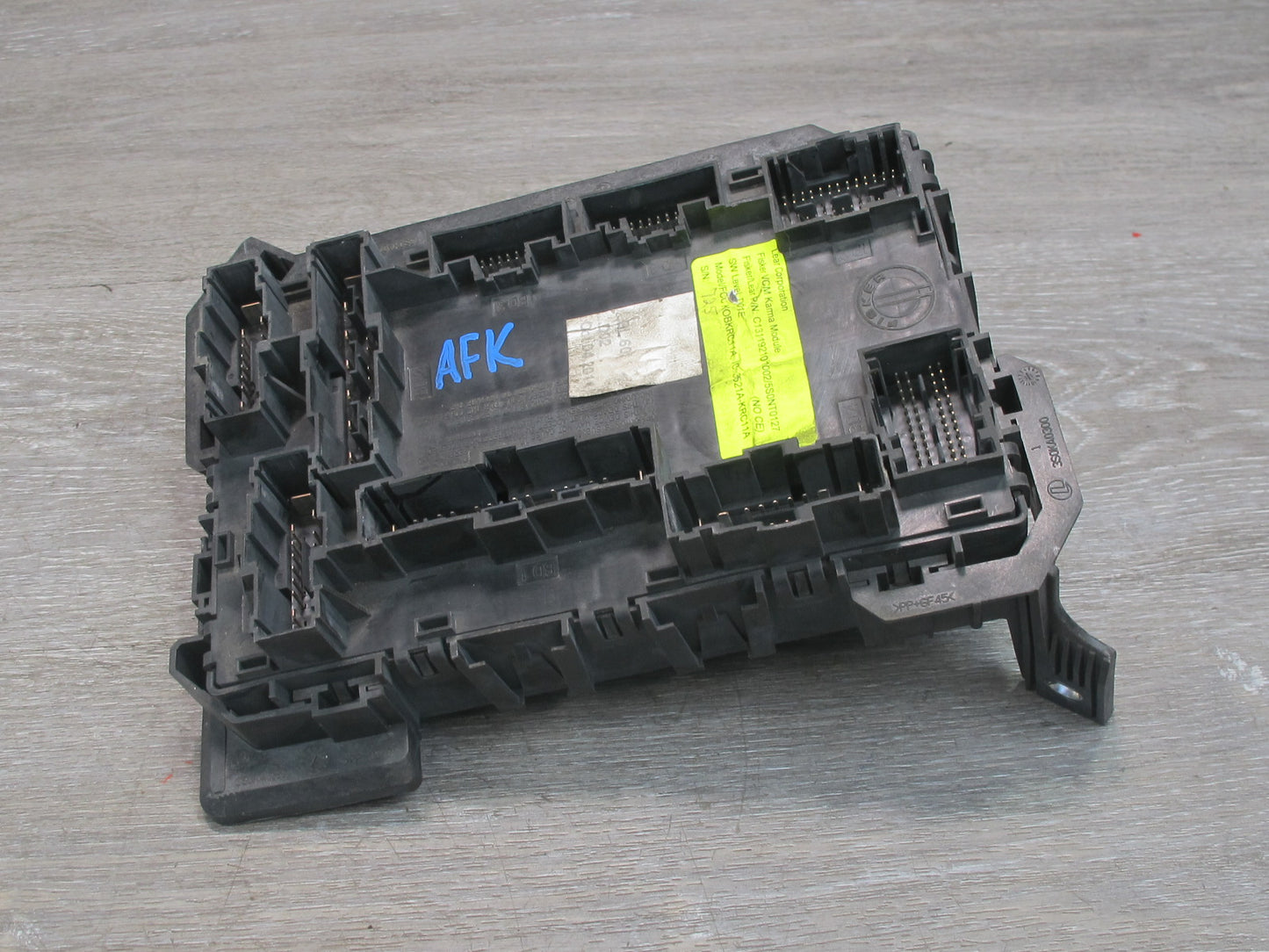 11-12 Fisker Karma BCM Body Control Module Unit C131192101002 OEM