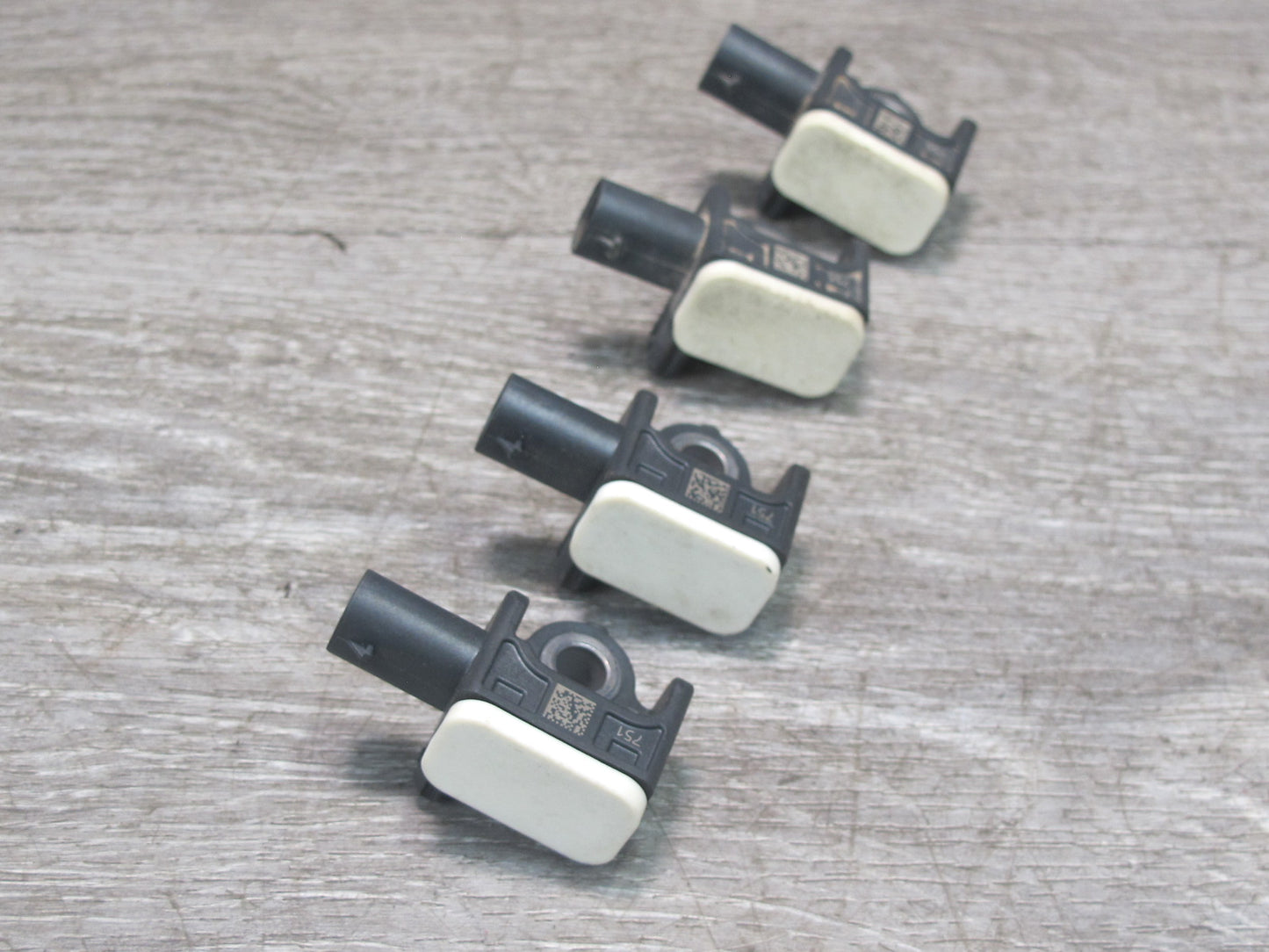 11-12 FISKER KARMA LEFT & RIGHT SIDE SRS AIRBAG IMPACT SENSOR 6PCS OEM