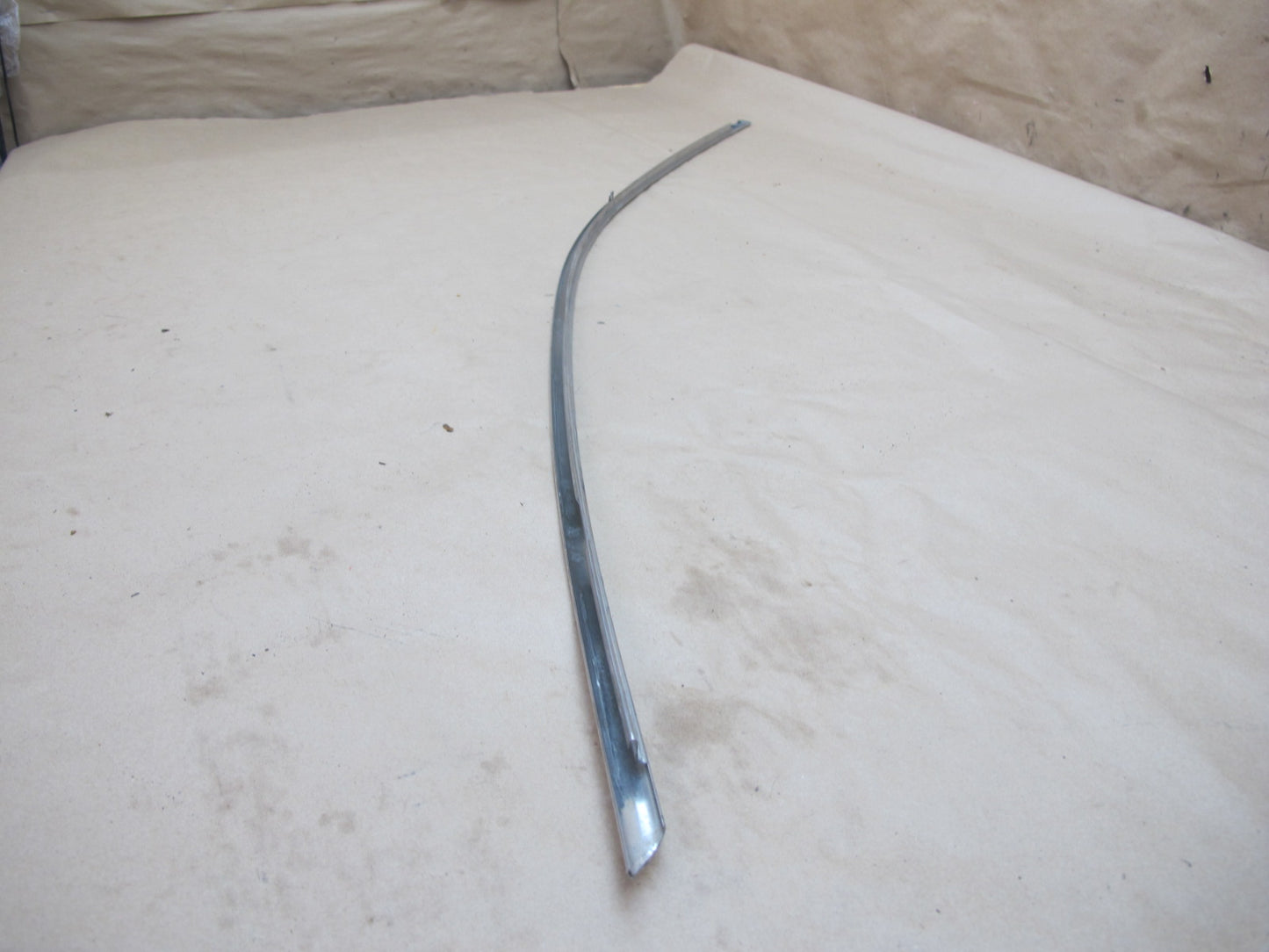 06-12 Bentley Continental Flying Spur Front Right Door Chrome Trim Molding Set