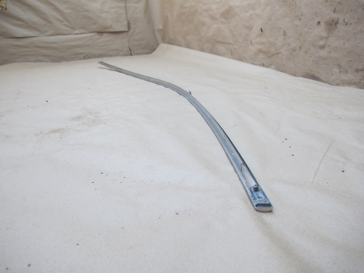 06-12 Bentley Continental Flying Spur Front Right Door Chrome Trim Molding Set