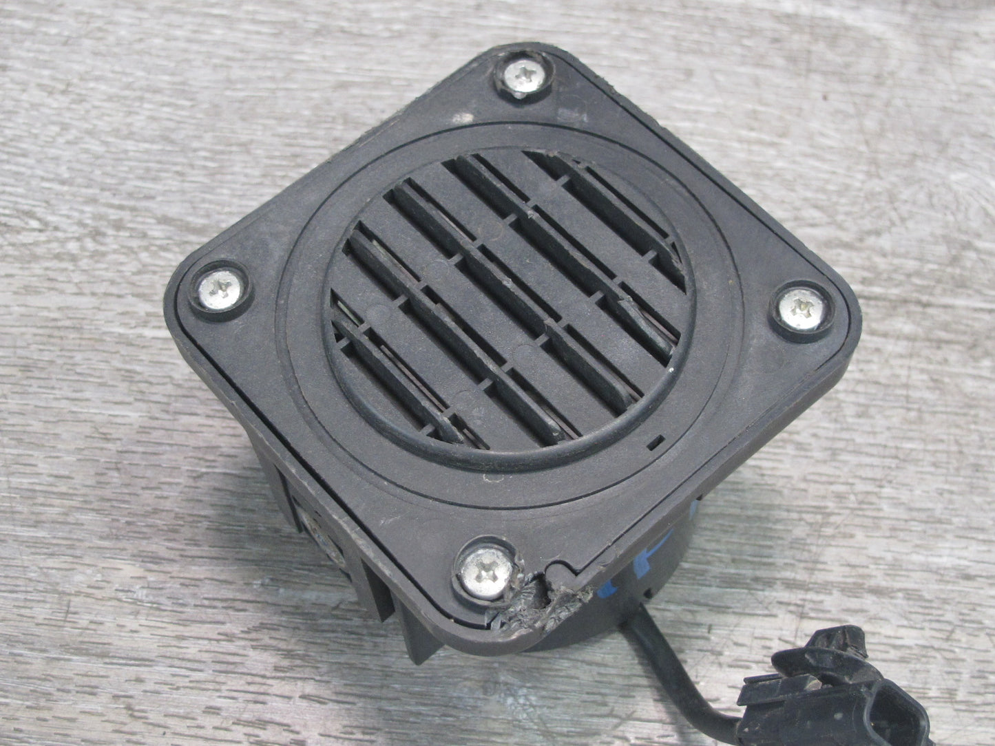 11-12 Fisker Karma Front or Rear Pedestrian Warning Alert Speaker OEM