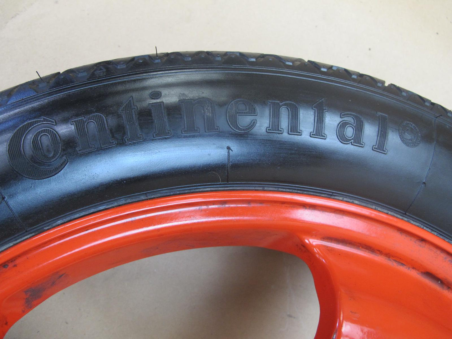 06-12 Bentley Continental Flying Spur Emergency Spare Wheel Tire T155/70 R19