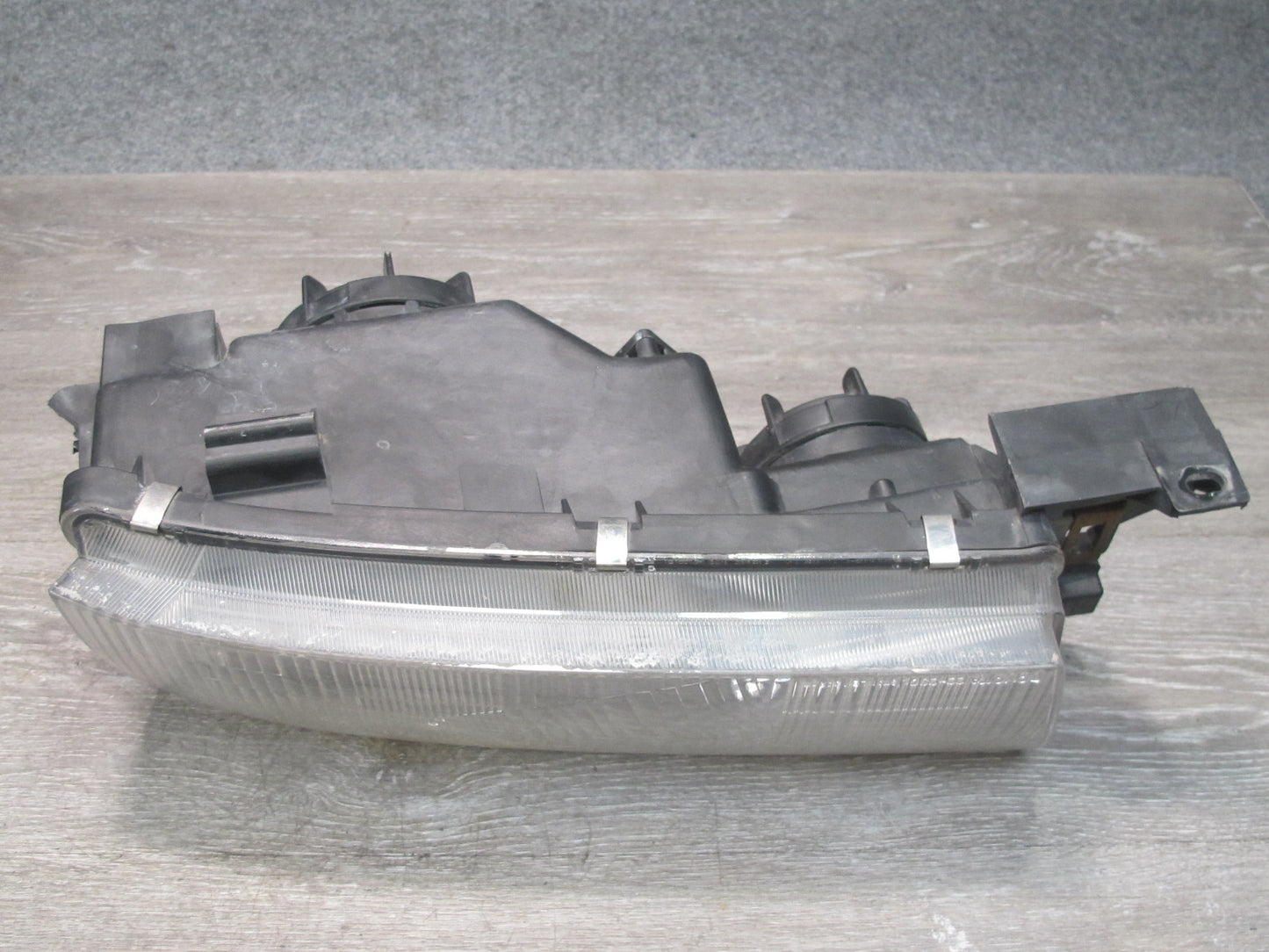 94-96 Toyota Cresta MARK2 JZX90 Set of 2 Front Halogen Headlight Lamp OEM