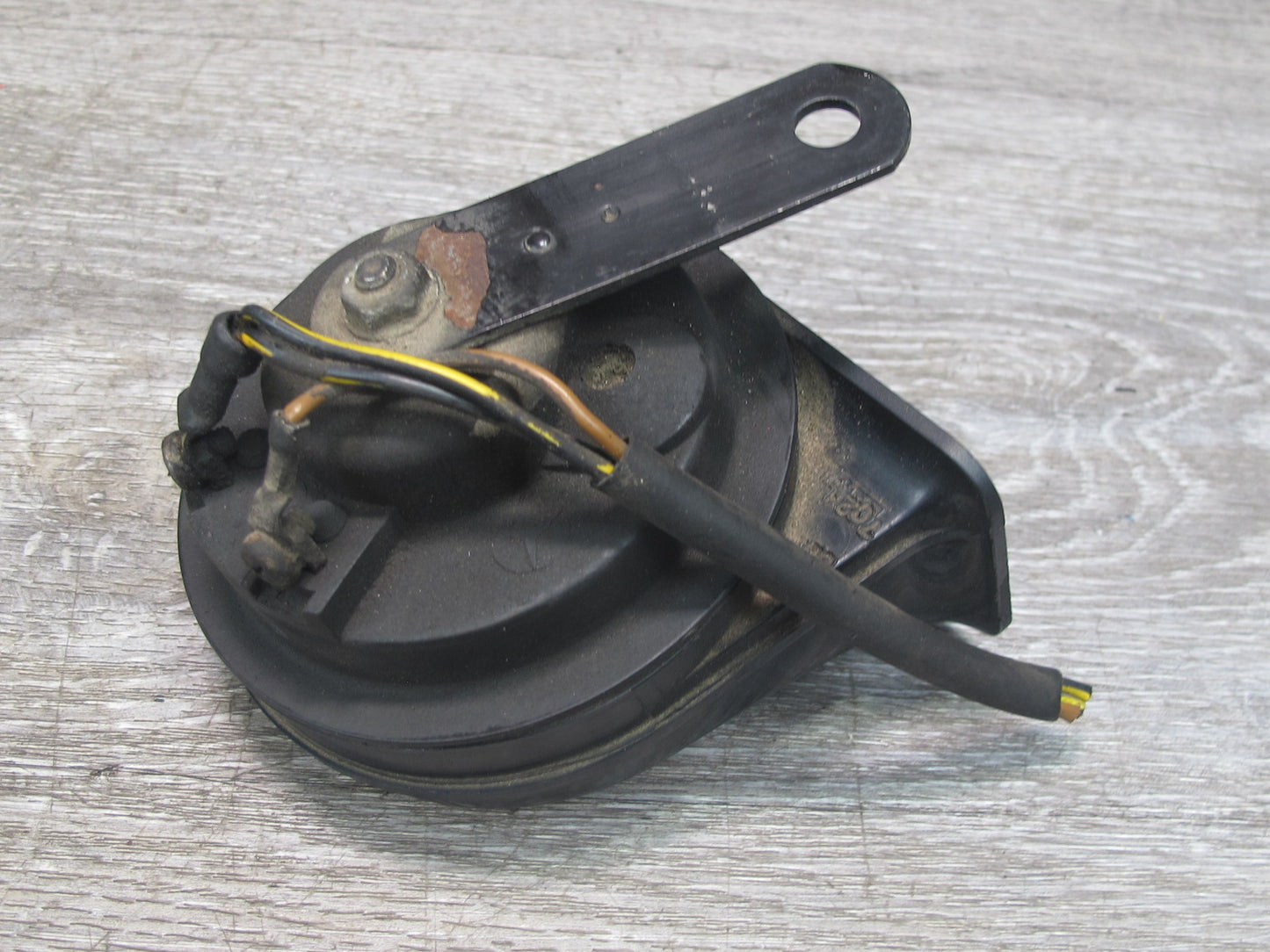 94-02 Mercedes R129 SL Set of 3 High & Low Tone Pitch Horn Theft Signal OEM