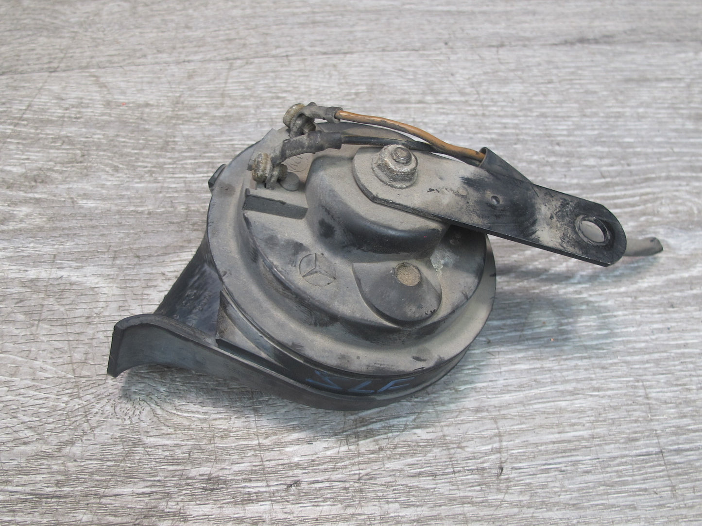 94-02 Mercedes R129 SL Set of 3 High & Low Tone Pitch Horn Theft Signal OEM