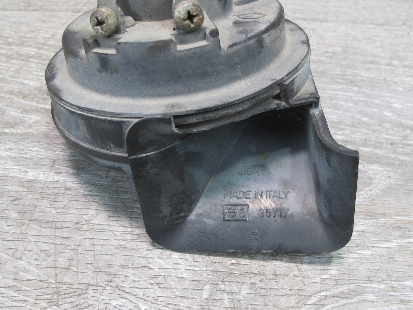 94-02 Mercedes R129 SL Set of 3 High & Low Tone Pitch Horn Theft Signal OEM
