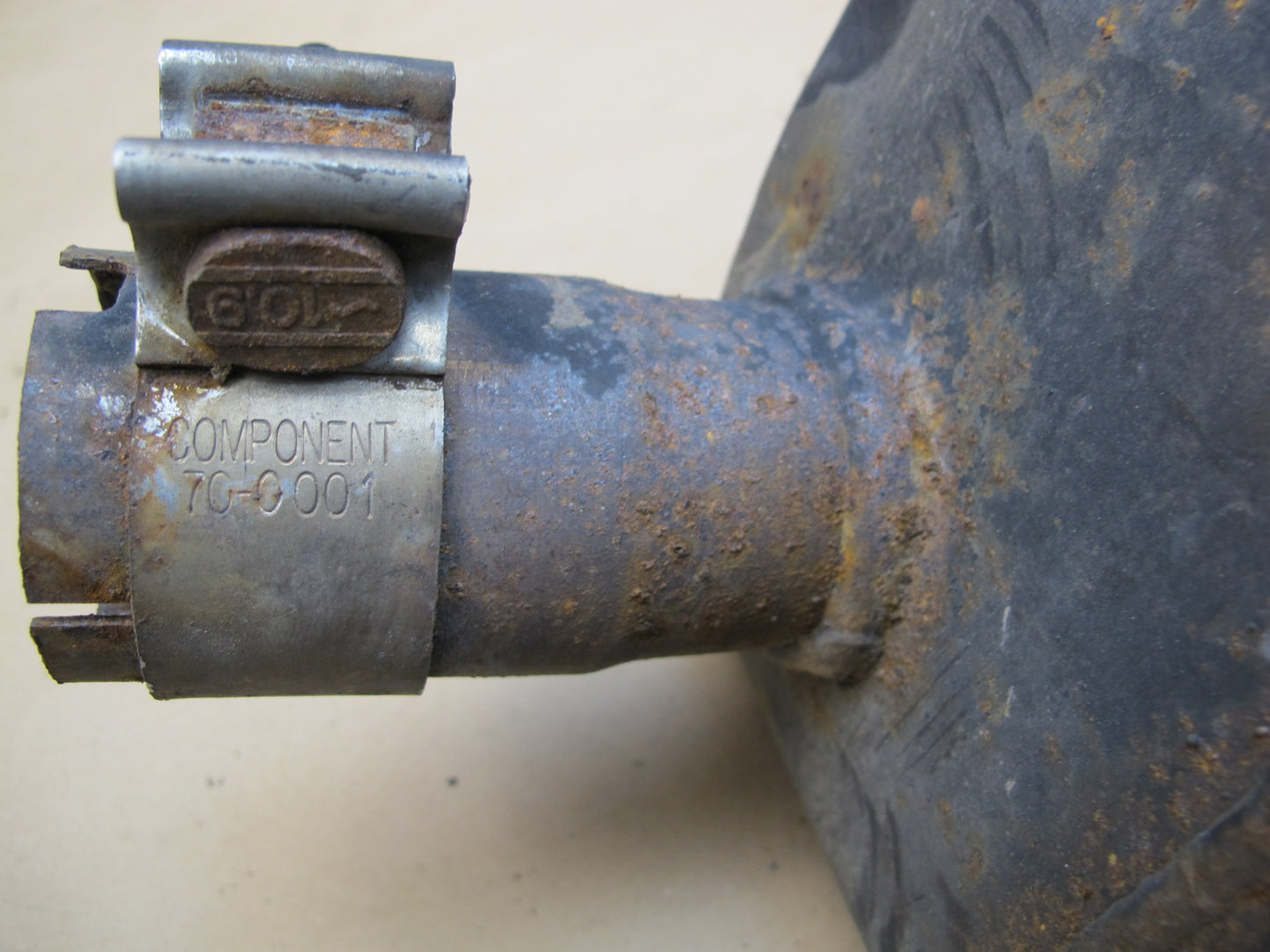 11-12 Fisker Karma Rear Right Exhaust Muffler OEM