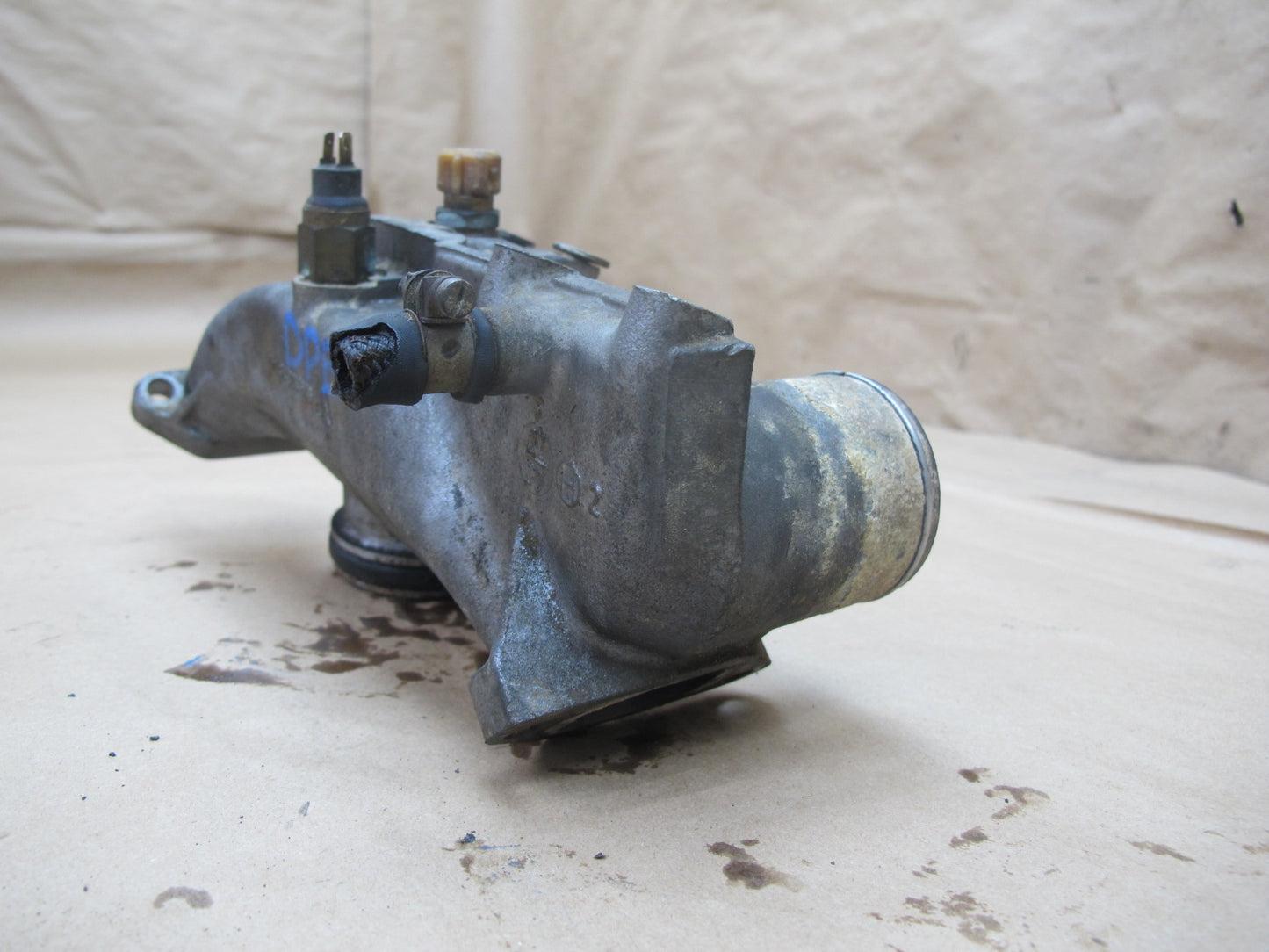 1983-1984 Porsche 928 S 4.7L Engine Coolant Thermostat Housing Assembly