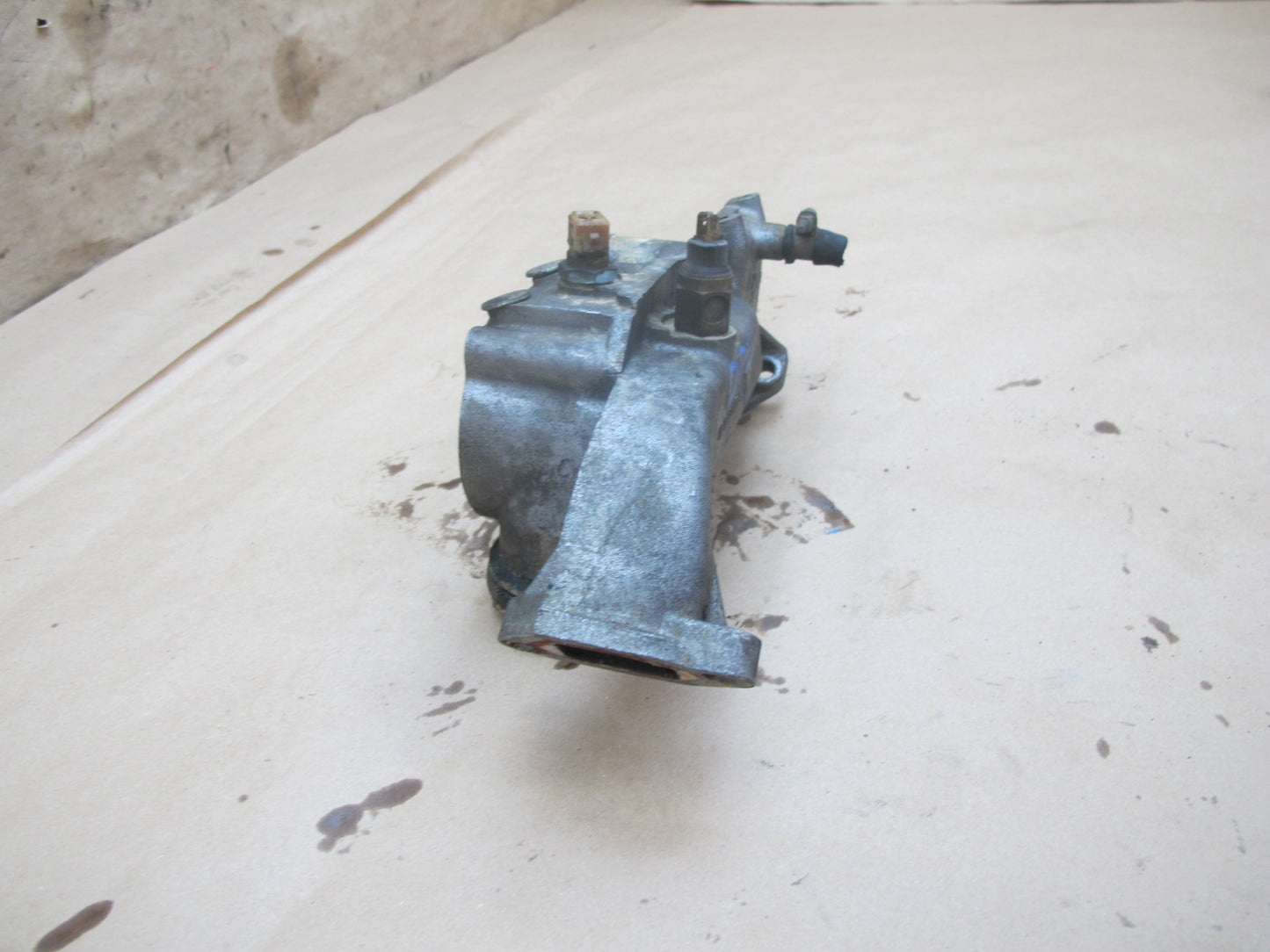 1983-1984 Porsche 928 S 4.7L Engine Coolant Thermostat Housing Assembly