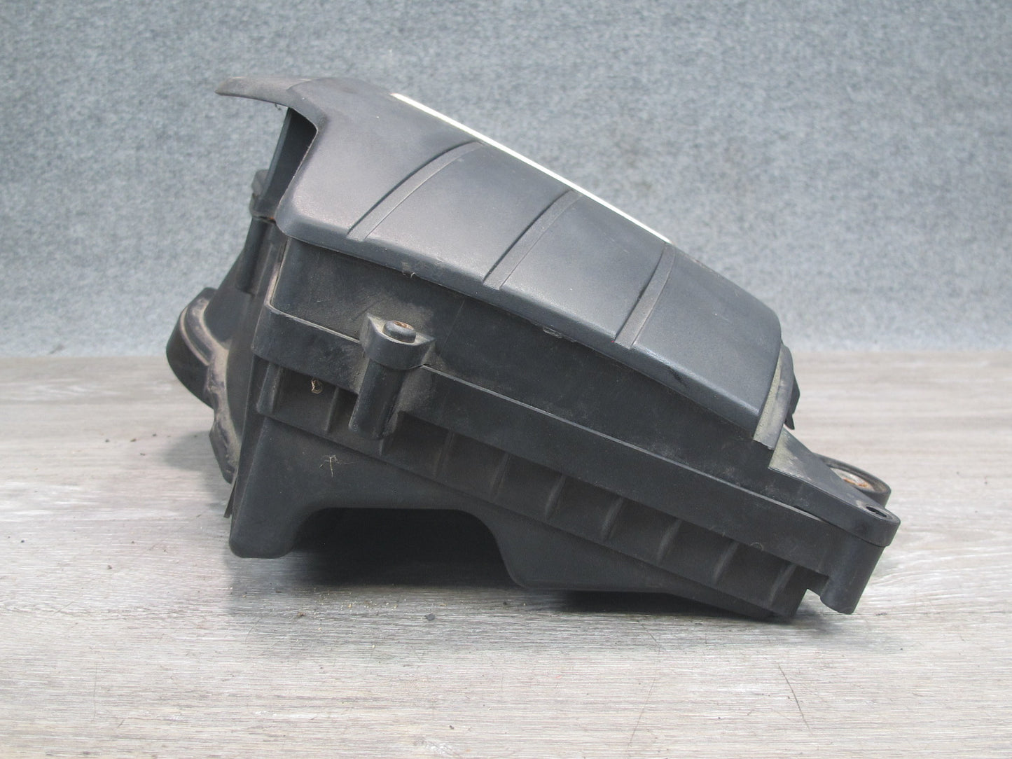 03-12 Bentley Continental Flying Spur 6.0L Left Air Cleaner Filter Intake Box