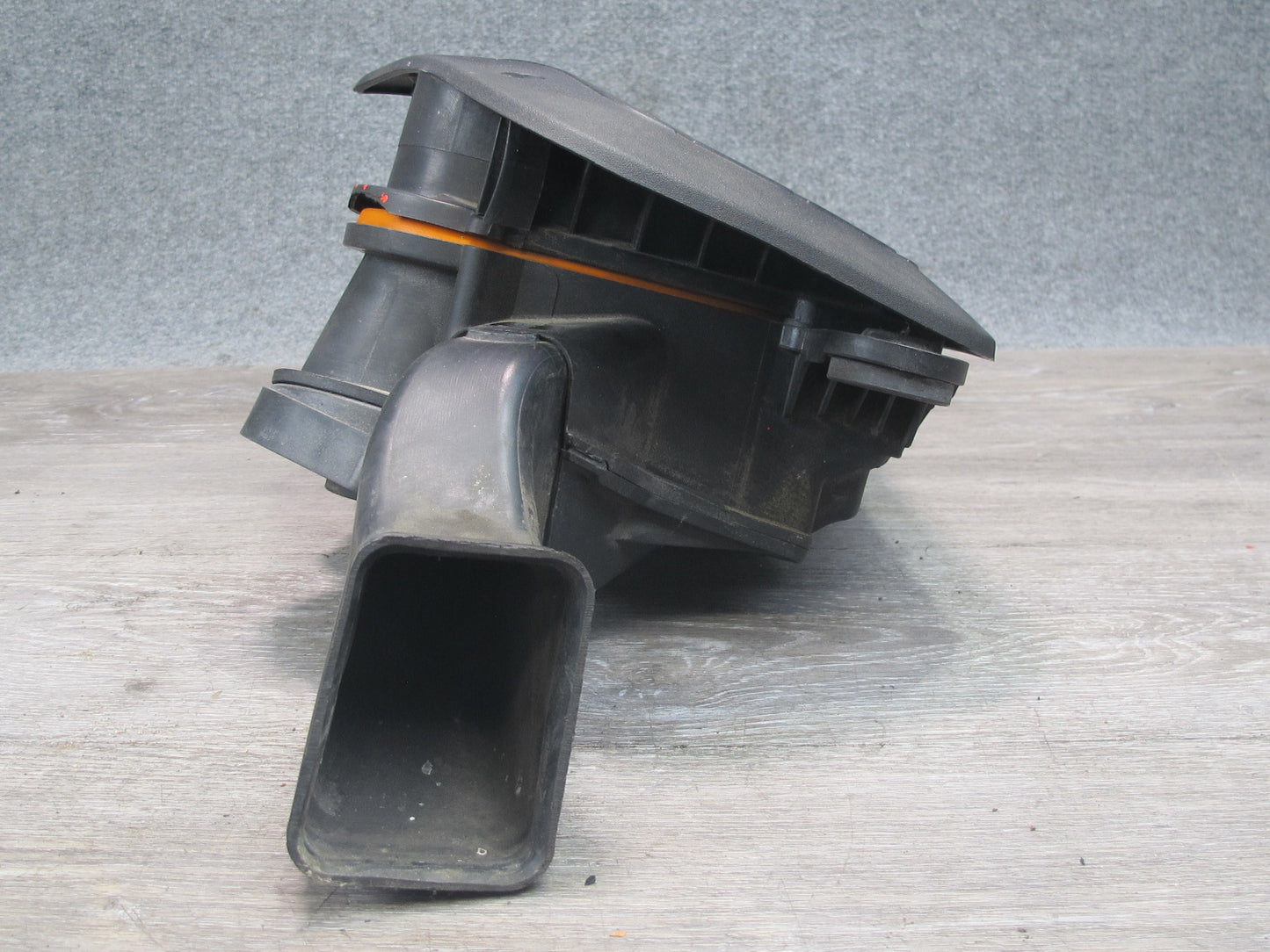 03-12 Bentley Continental Flying Spur 6.0L Right Air Cleaner Filter Intake Box