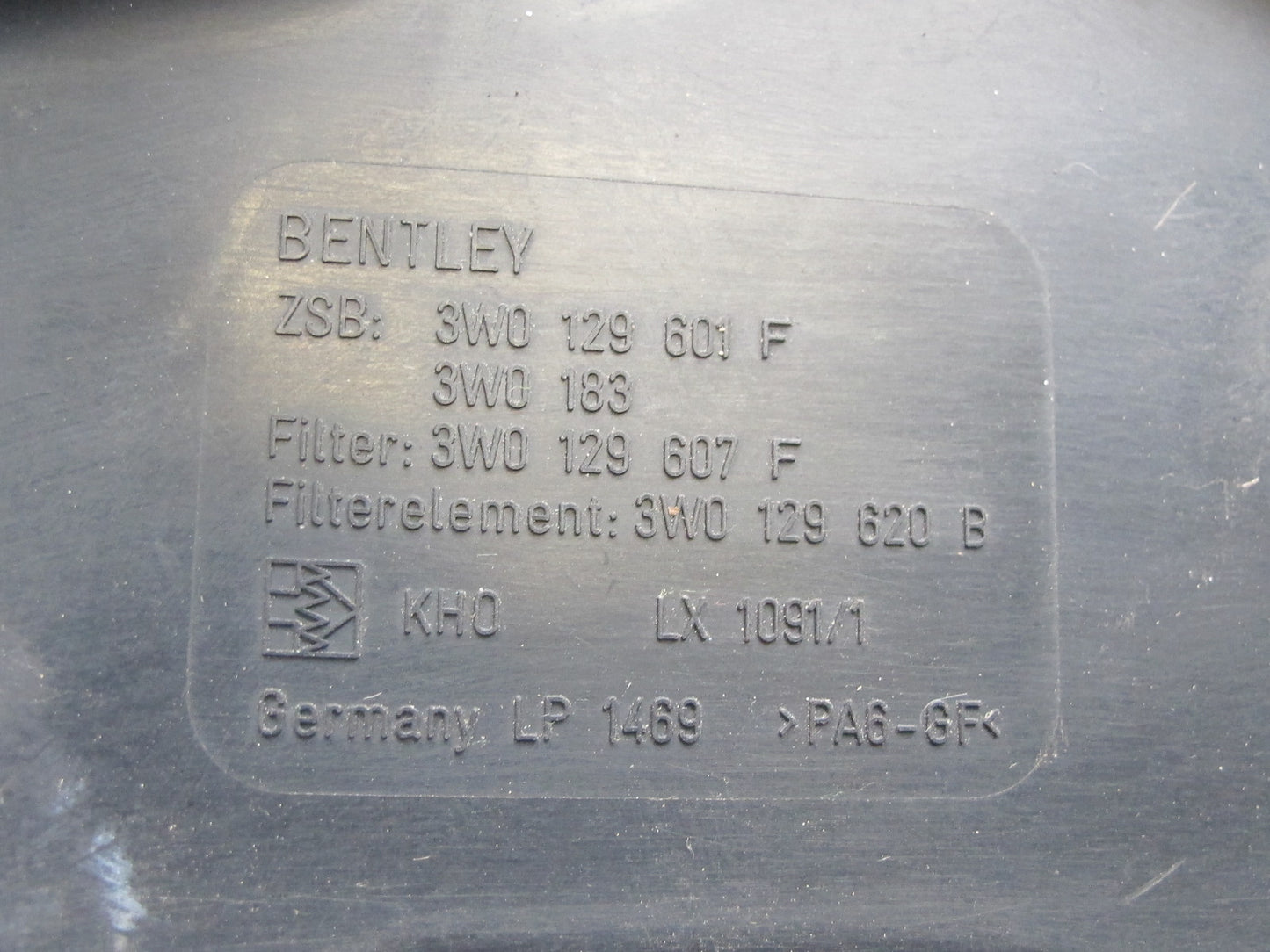 03-12 Bentley Continental Flying Spur 6.0L Right Air Cleaner Filter Intake Box