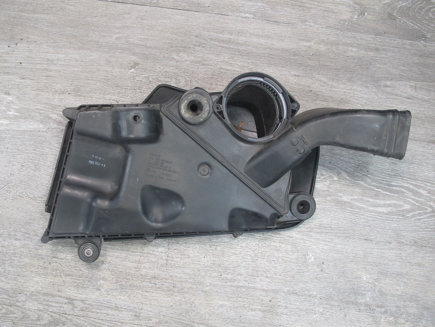03-12 Bentley Continental Flying Spur 6.0L Right Air Cleaner Filter Intake Box