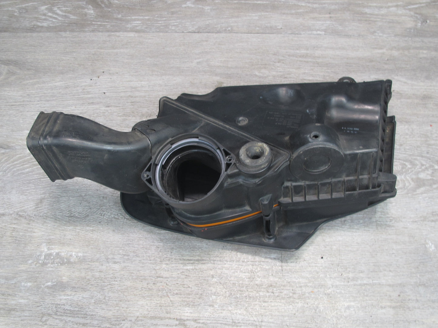 03-12 Bentley Continental Flying Spur 6.0L Right Air Cleaner Filter Intake Box
