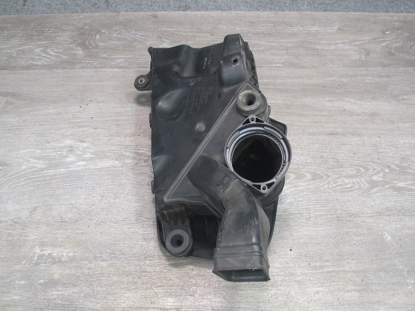 03-12 Bentley Continental Flying Spur 6.0L Right Air Cleaner Filter Intake Box