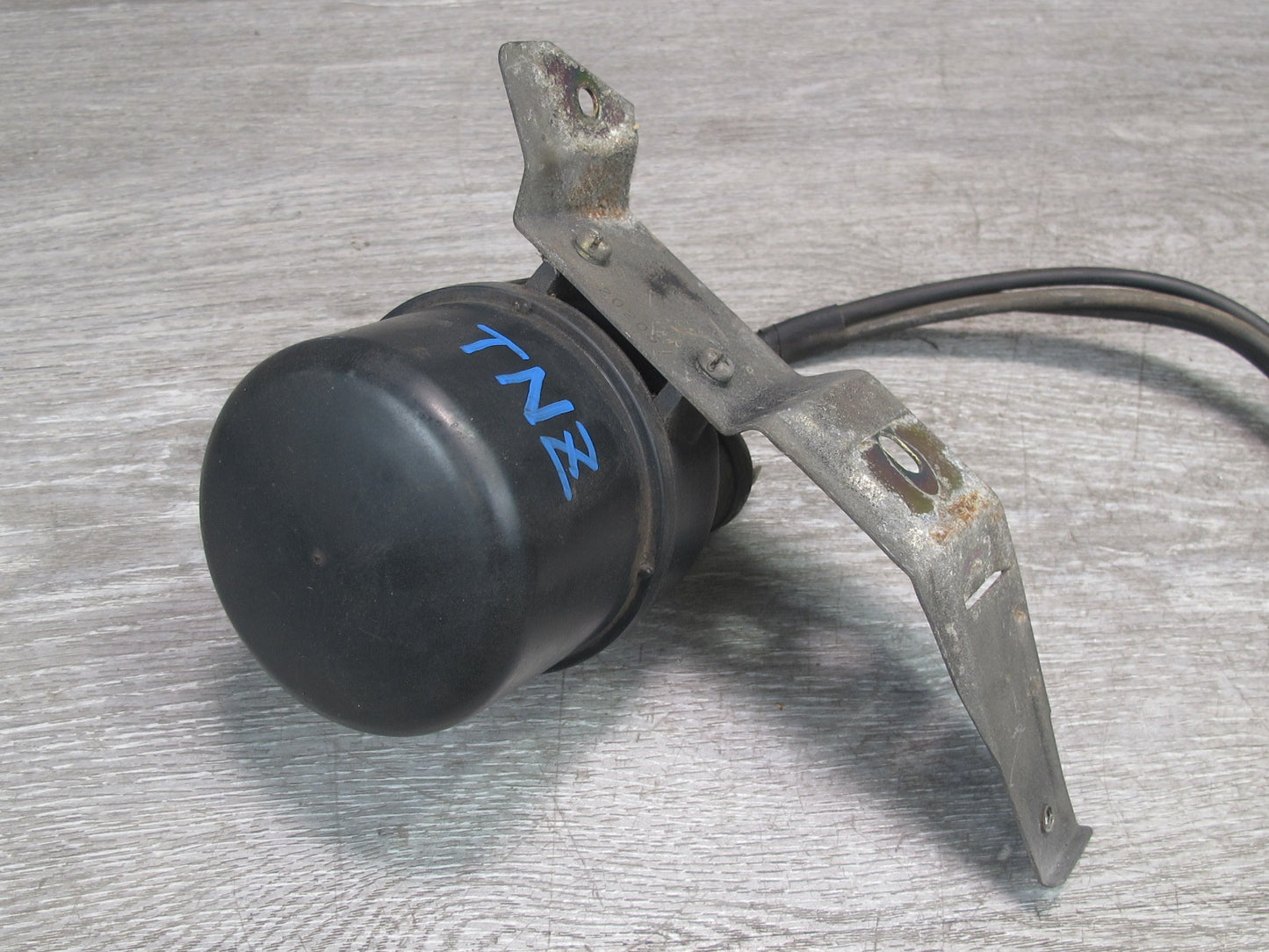 79-83 Datsun Nissan 280ZX S130 NON Turbo AC Compressor Vacuum Valve OEM