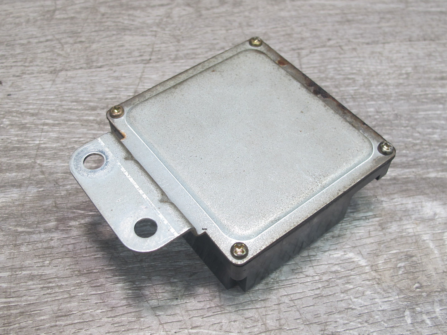 82-83 Datsun Nissan 280ZX S130 2+0 Timer Unit Room Lamp 25310-P9100 OEM