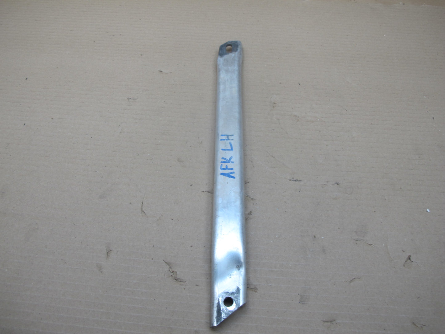 11-12 Fisker Karma Set of 4 Underhood Support Brace Mount Crossbar OEM