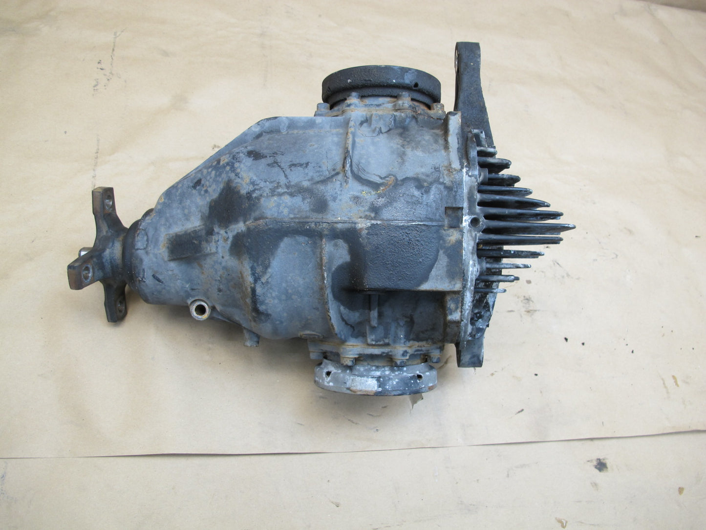 95-98 Mercedes R129 SL600 Rear Differential Carrier 2.65 Ratio 153k Miles OEM