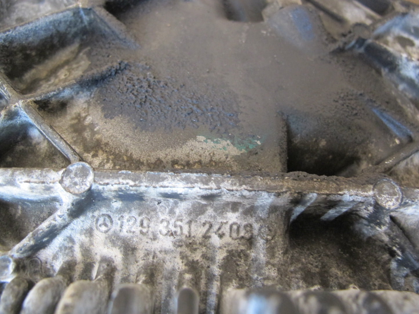 95-98 Mercedes R129 SL600 Rear Differential Carrier 2.65 Ratio 153k Miles OEM