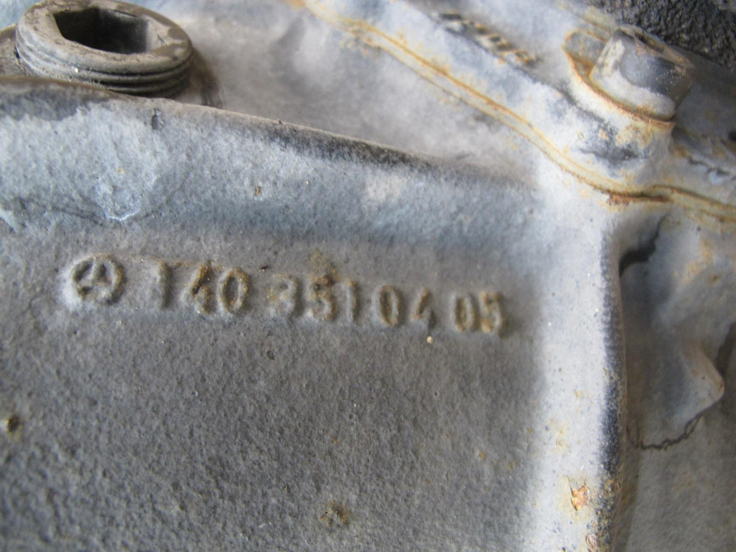 95-98 Mercedes R129 SL600 Rear Differential Carrier 2.65 Ratio 153k Miles OEM