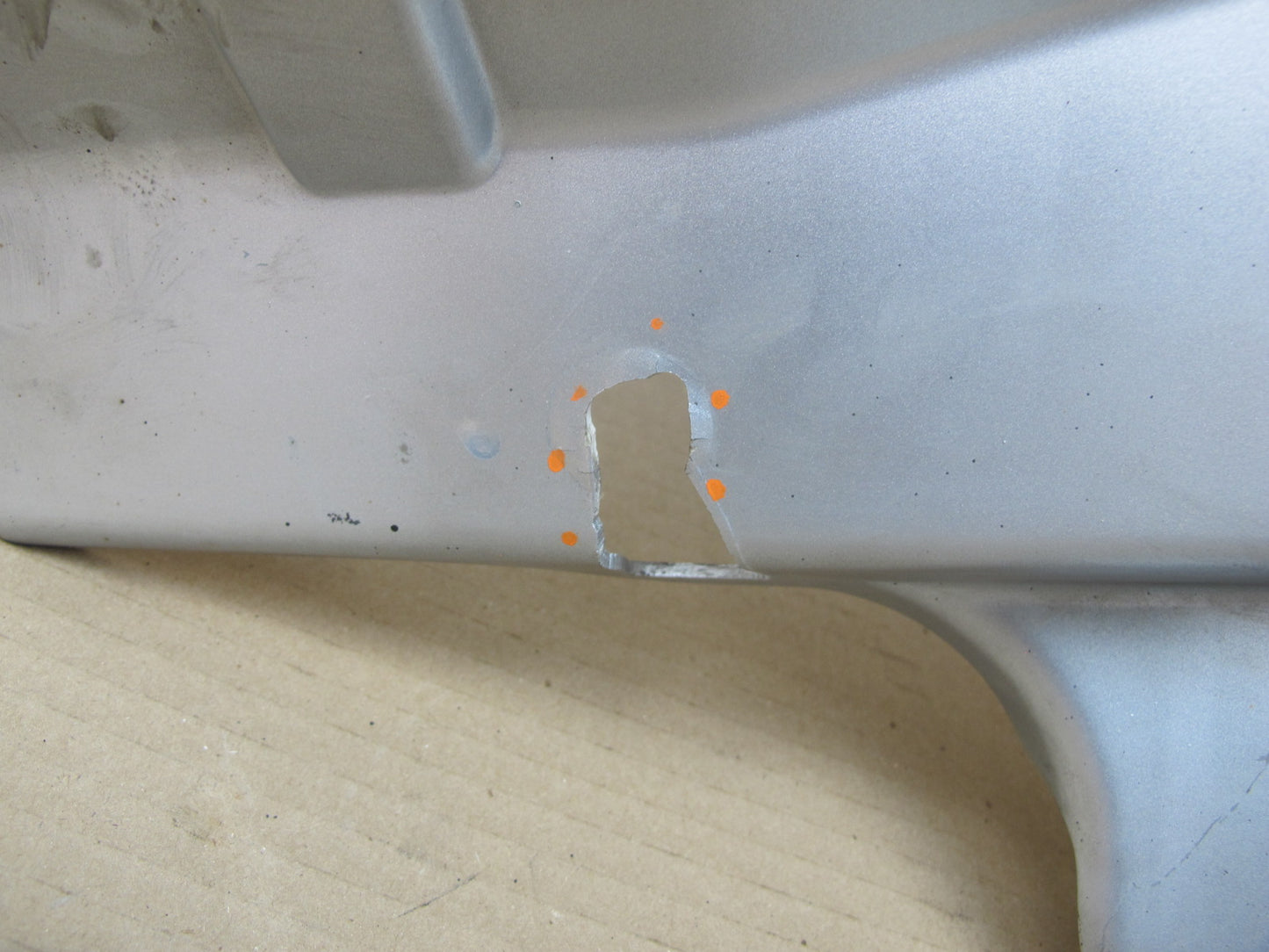 11-12 Fisker Karma Front Right Fender Inner Mount Bracket OEM