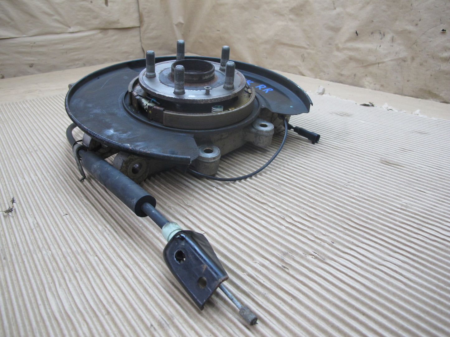 11-12 Fisker Karma Rear Right Spindle Knuckle Wheel Hub Bearing 61K Miles OEM